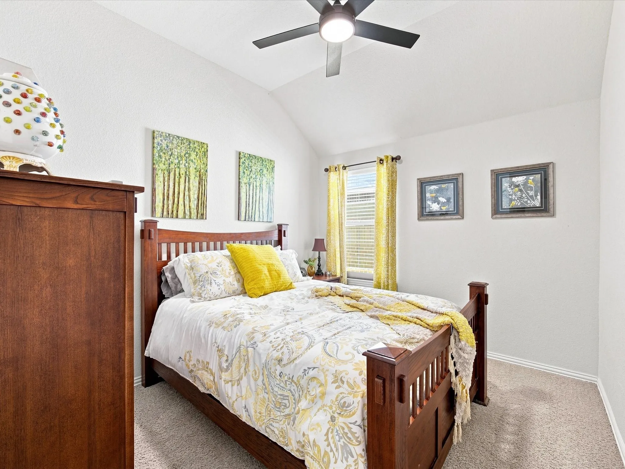 Single Family Residence For Sale in Denton County , 2591 Mirage Drive, Little Elm, Texas 75068, 3 Bedroom, 2 Bathroom, 2 Garage spaces, 2,313 Sqft, built in 2011, mls#21359462, Real Estate Agent in Little Elm, Homes For Sale in Denton county, Homes For Sale in Little Elm, Realtor in Little Elm Texas, Real Estate Brokerage Independent Realty Texas, Luminita Cordes Realtor