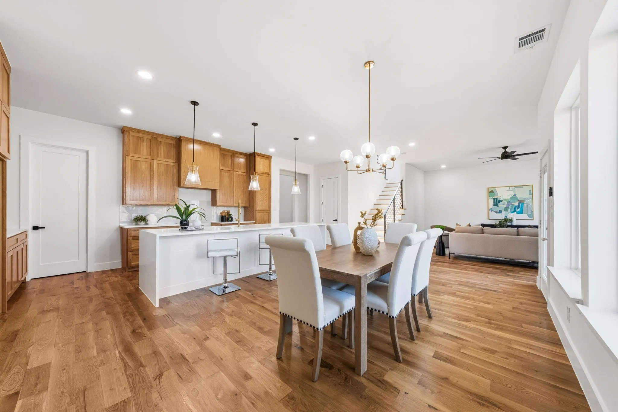 Single Family Residence For Sale in Dallas County , 1919 Nomas Street, Dallas, Texas 75212, 4 Bedroom, 4 Bathroom, 2 Garage spaces, 3,170 Sqft, built in 2026, mls#21360145, Real Estate Agent in Dallas, Homes For Sale in Dallas county, Homes For Sale in Dallas, Realtor in Dallas Texas, Real Estate Brokerage Independent Realty Texas, Luminita Cordes Realtor