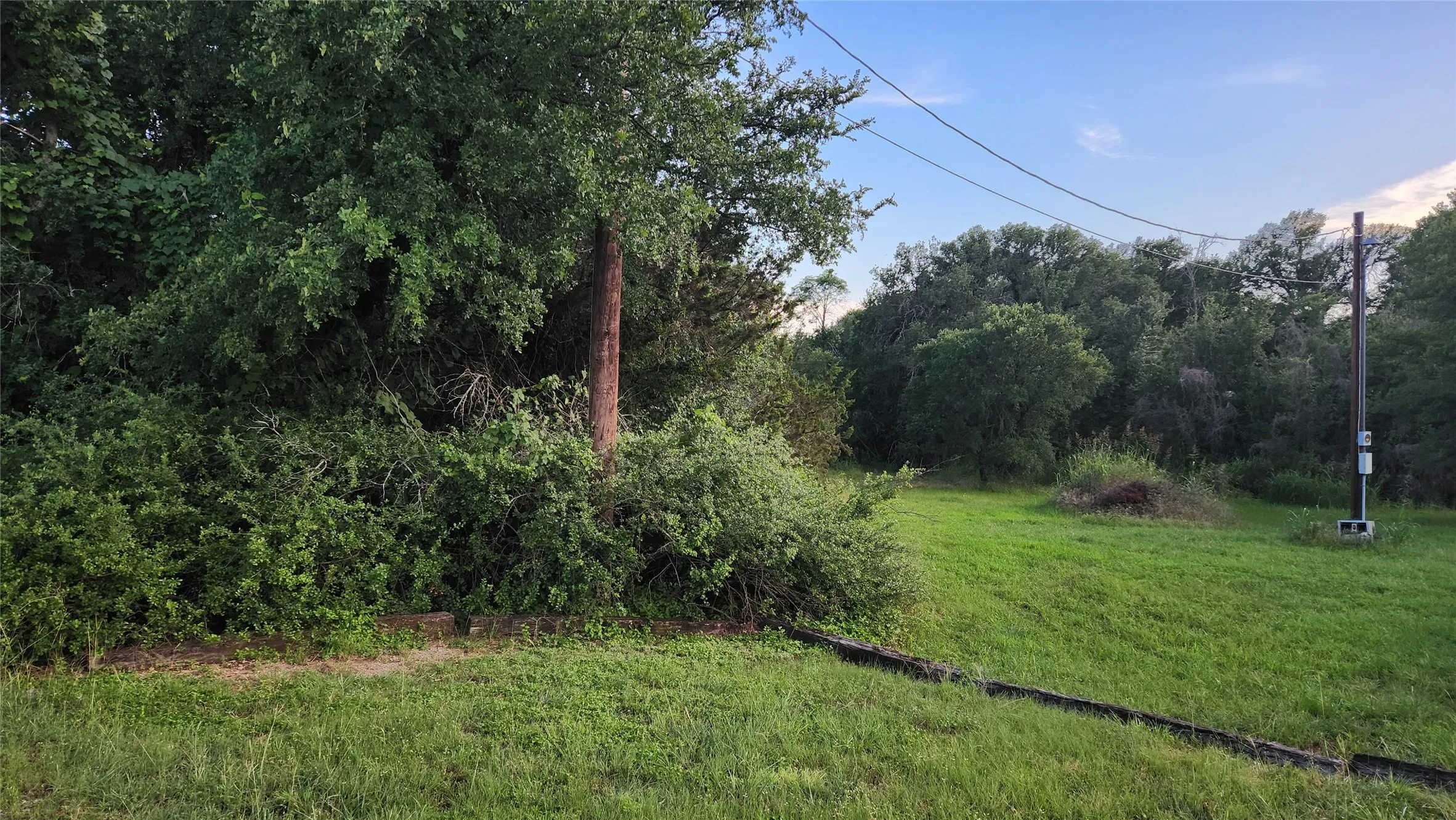 Unimproved Land For Sale in Hood County , 3012 Moon Court, Granbury, Texas 76049, 0, 0, Garage spaces, 0 Sqft, built in 0, Price $30,000, mls#21360332, Real Estate Agent in Granbury, Homes For Sale in Hood county, Homes For Sale in Granbury, Realtor in Granbury Texas, Real Estate Brokerage Independent Realty Texas, Luminita Cordes Realtor