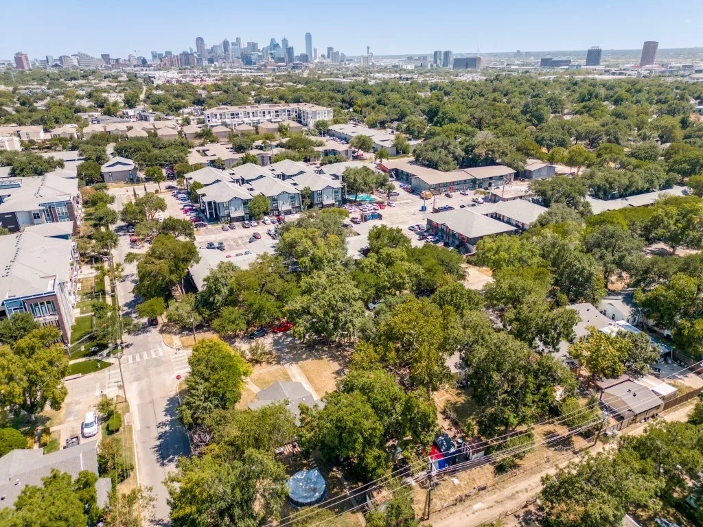 Single Family Residence For Sale in Dallas County , 3143 Hedgerow Drive, Dallas, Texas 75235, 0, 0, 1 Garage spaces, 1,760 Sqft, built in 1948, mls#21358620, Real Estate Agent in Dallas, Homes For Sale in Dallas county, Homes For Sale in Dallas, Realtor in Dallas Texas, Real Estate Brokerage Independent Realty Texas, Luminita Cordes Realtor