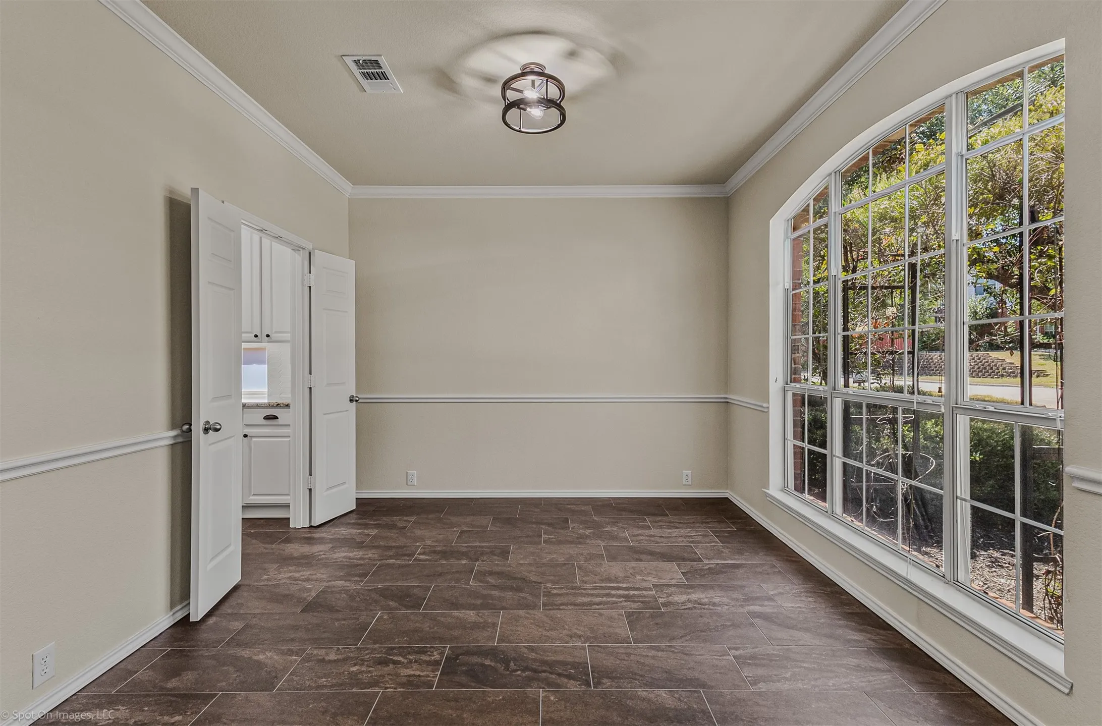 Single Family Residence For Sale in Rockwall County , 454 Fremont Drive, Rockwall, Texas 75087, 4 Bedroom, 3 Bathroom, 2 Garage spaces, 2,542 Sqft, built in 2002, mls#21360261, Real Estate Agent in Rockwall, Homes For Sale in Rockwall county, Homes For Sale in Rockwall, Realtor in Rockwall Texas, Real Estate Brokerage Independent Realty Texas, Luminita Cordes Realtor