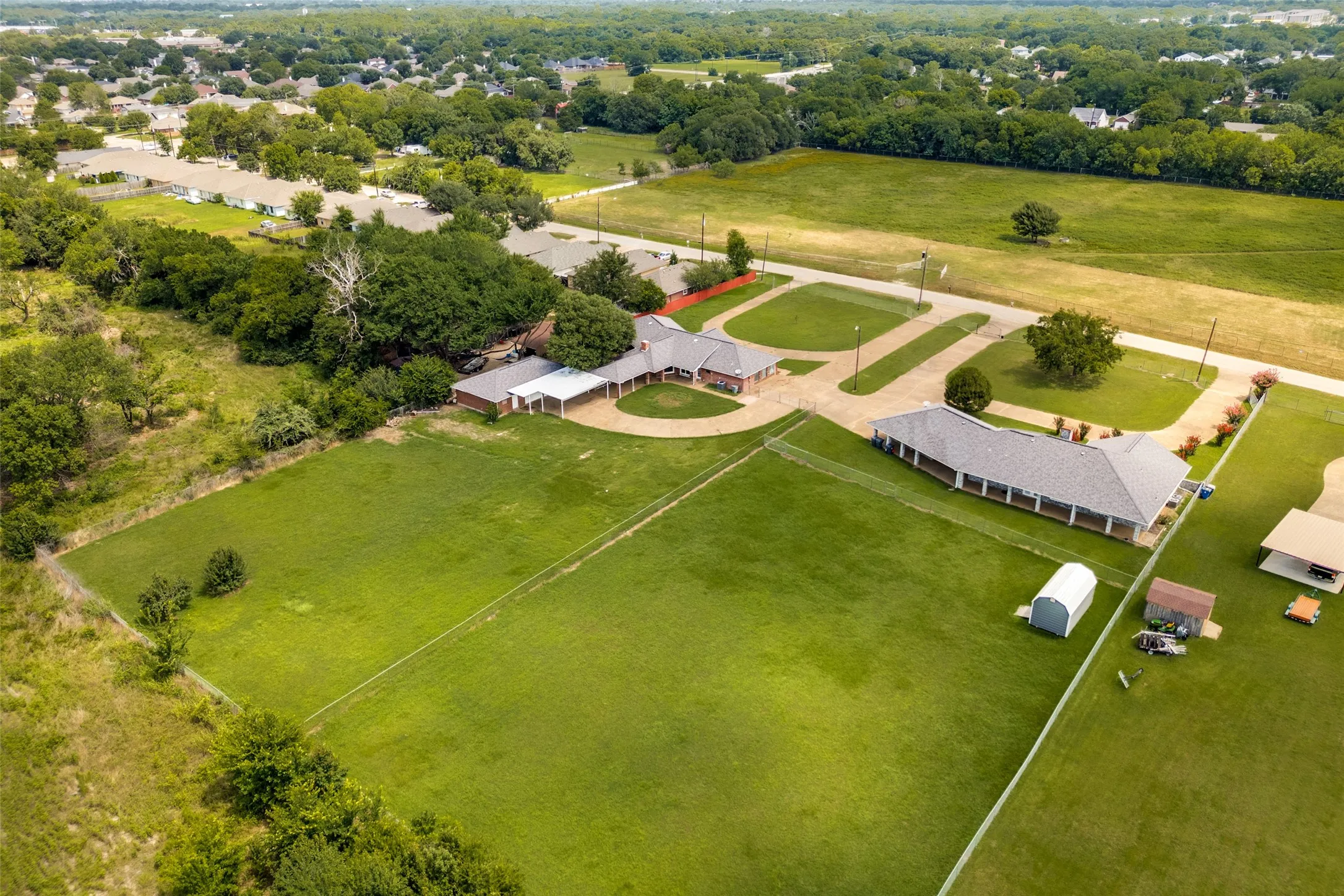 Great location no HOA! Property is fully fenced & has 1 electric gate