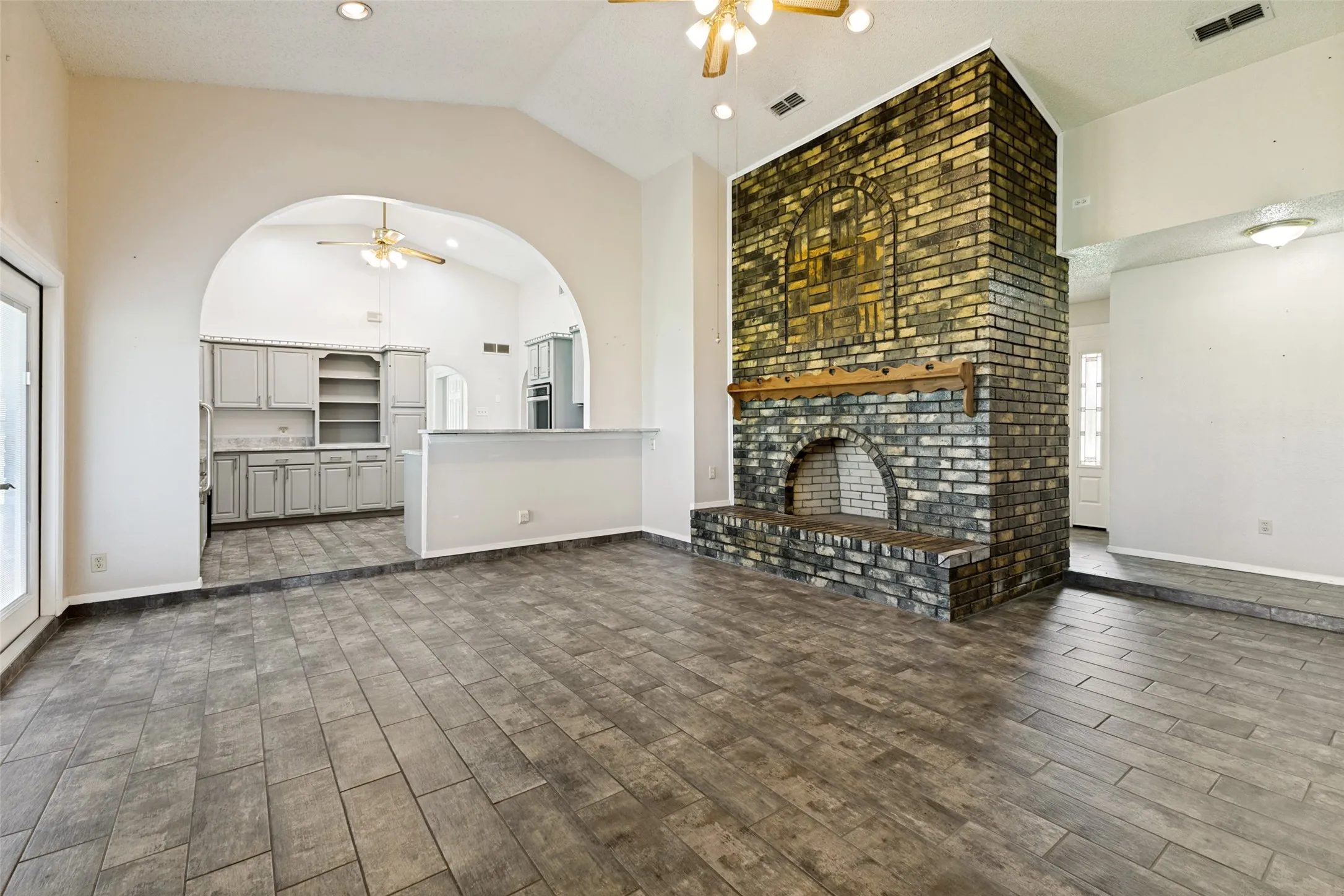 Beautiful & easy to maintain LVP flooring