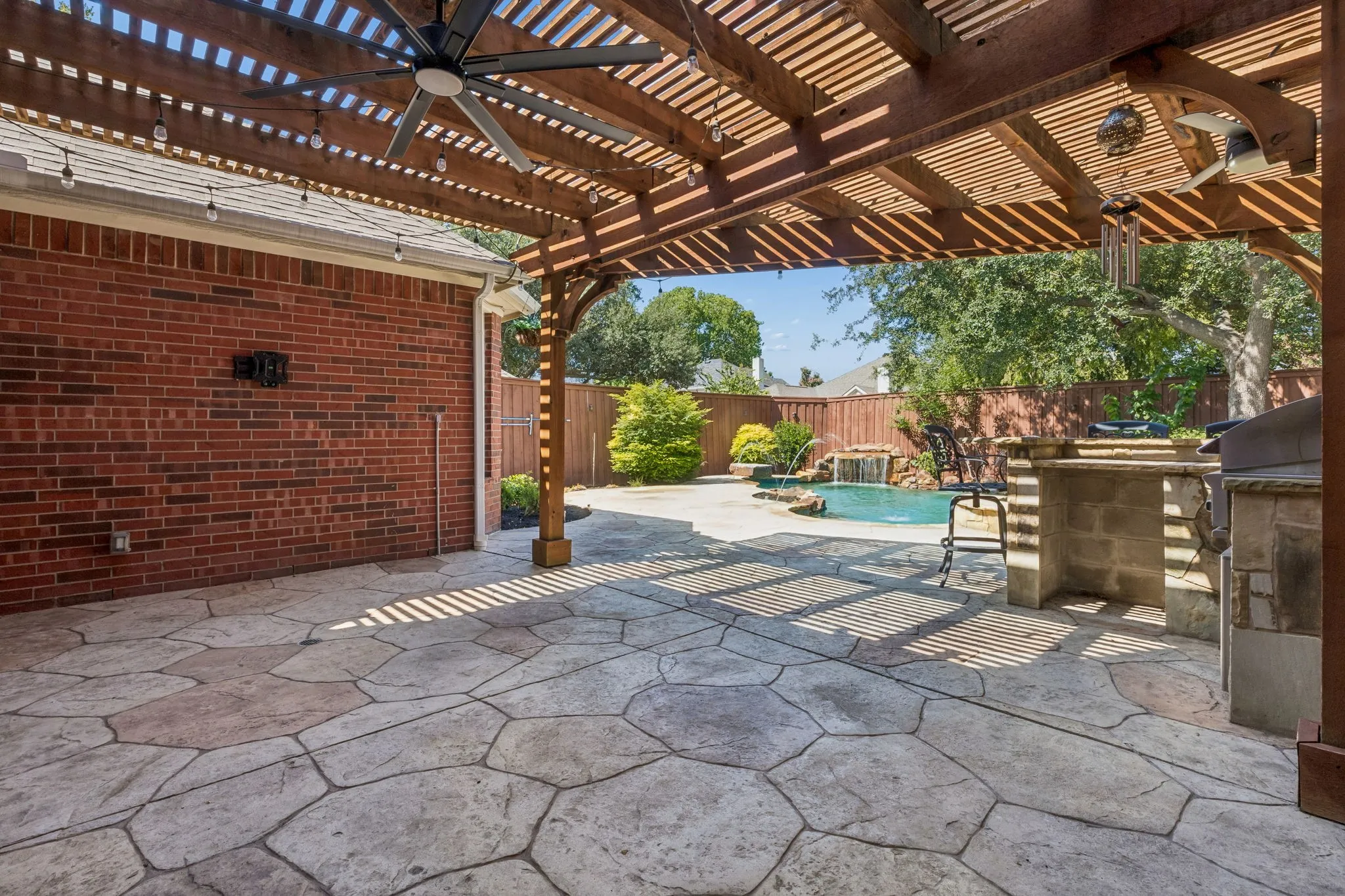 Single Family Residence For Sale in Collin County , 7913 Morningdew Drive, Plano, Texas 75025, 5 Bedroom, 4 Bathroom, 2 Garage spaces, 3,363 Sqft, built in 1997, mls#21356150, Real Estate Agent in Plano, Homes For Sale in Collin county, Homes For Sale in Plano, Realtor in Plano Texas, Real Estate Brokerage Independent Realty Texas, Luminita Cordes Realtor