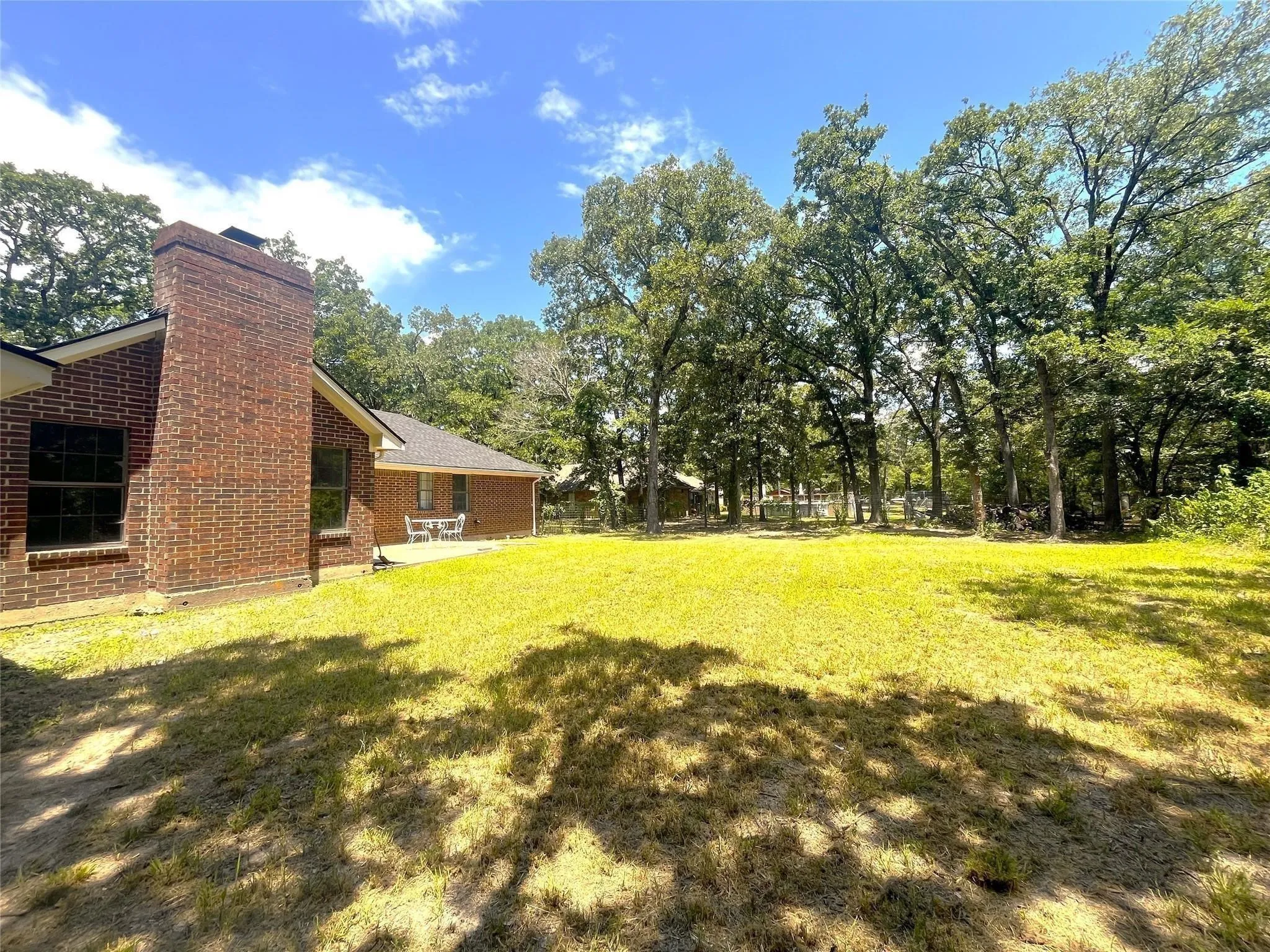 Single Family Residence For Sale in Hunt County , 9644 Deer Park, Quinlan, Texas 75474, 3 Bedroom, 3 Bathroom, 2 Garage spaces, 1,812 Sqft, built in 1986, Price $394,900, mls#21360354, Real Estate Agent in Quinlan, Homes For Sale in Hunt county, Homes For Sale in Quinlan, Realtor in Quinlan Texas, Real Estate Brokerage Independent Realty Texas, Luminita Cordes Realtor