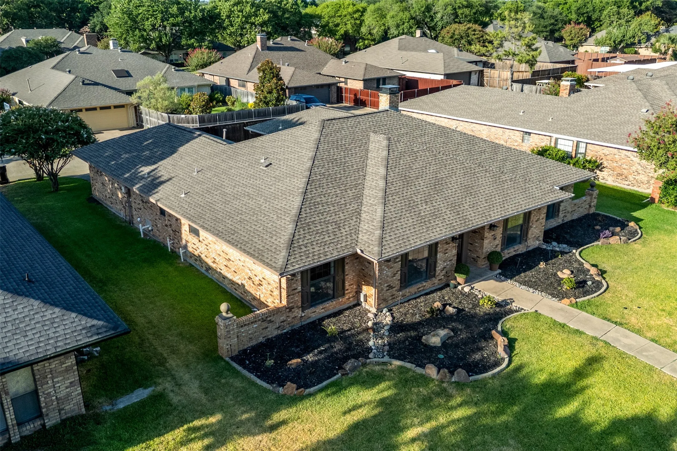 Single Family Residence For Sale in Collin County , 2313 Tamarisk Lane, Plano, Texas 75023, 4 Bedroom, 3 Bathroom, 2 Garage spaces, 2,460 Sqft, built in 1978, mls#21360268, Real Estate Agent in Plano, Homes For Sale in Collin county, Homes For Sale in Plano, Realtor in Plano Texas, Real Estate Brokerage Independent Realty Texas, Luminita Cordes Realtor