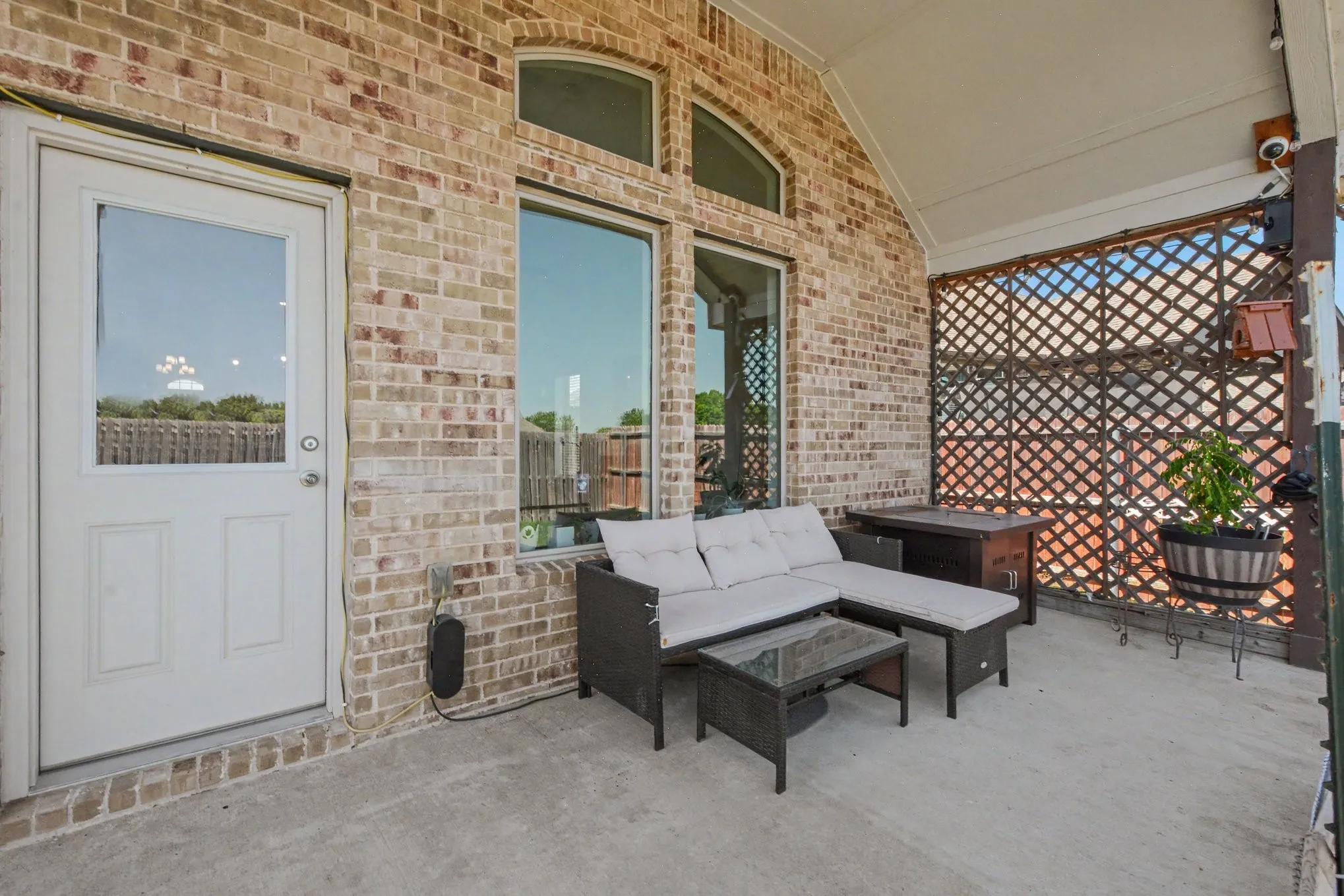 Single Family Residence For Sale in Collin County , 1509 Ravenswood Lane, Wylie, Texas 75098, 4 Bedroom, 3 Bathroom, 3 Garage spaces, 2,504 Sqft, built in 2020, mls#21360314, Real Estate Agent in Wylie, Homes For Sale in Collin county, Homes For Sale in Wylie, Realtor in Wylie Texas, Real Estate Brokerage Independent Realty Texas, Luminita Cordes Realtor