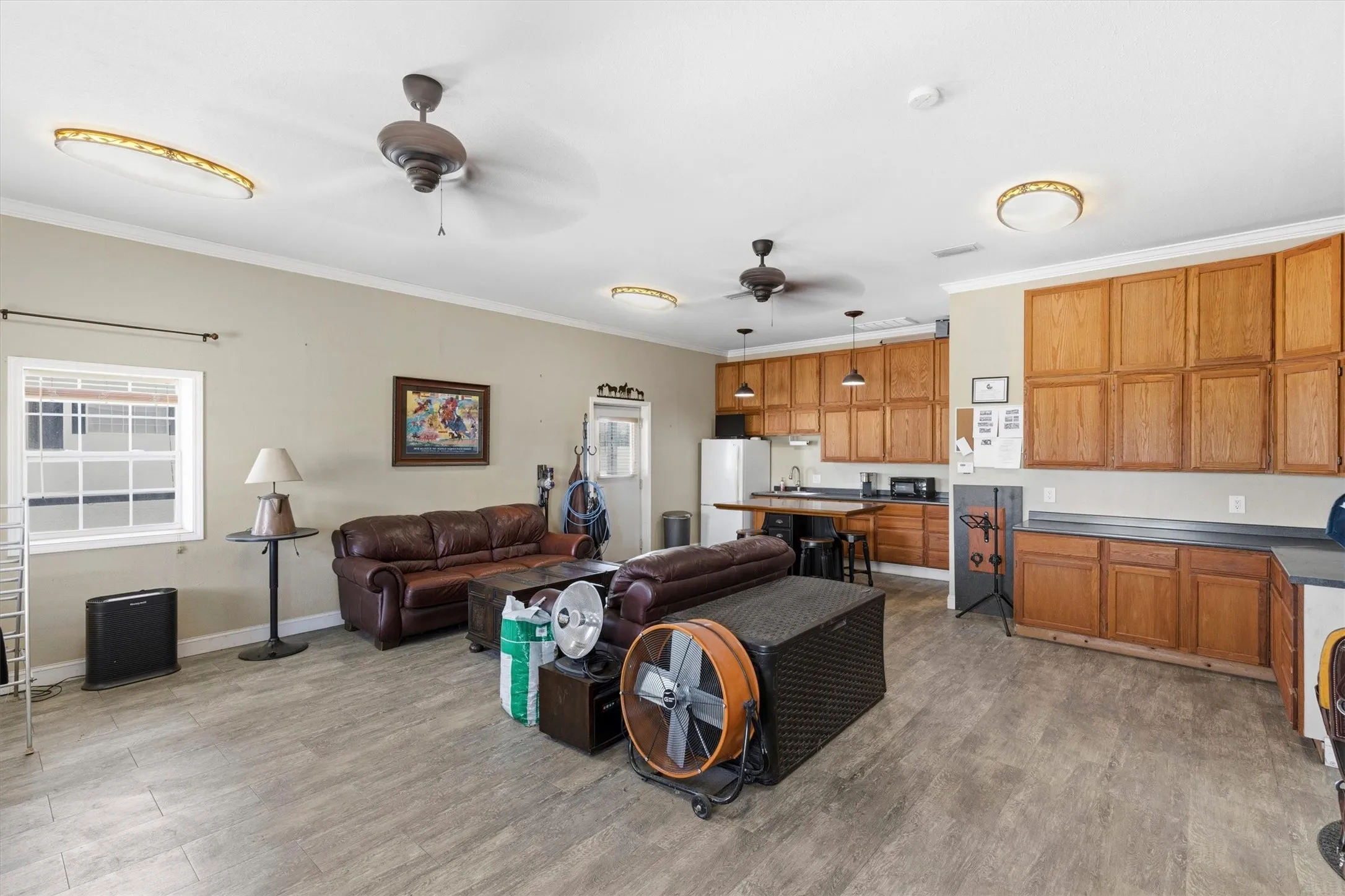 Office or living quarters with full bathroom