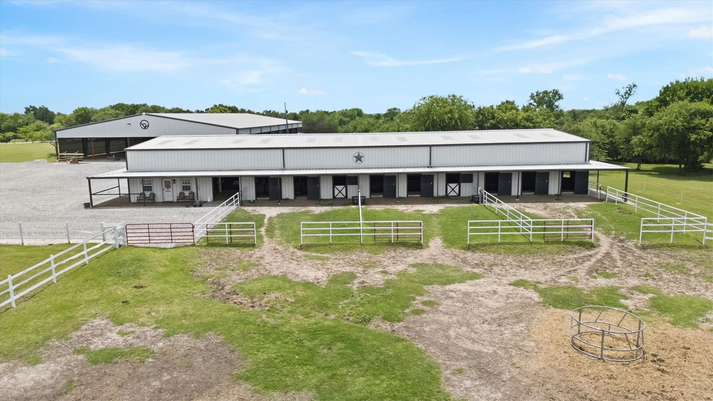 Farm For Sale in Collin County , 14705 County Road 545, Nevada, Texas 75173, 4 Bedroom, 4 Bathroom, 4 Garage spaces, 3,759 Sqft, built in 1997, mls#21360269, Real Estate Agent in Nevada, Homes For Sale in Collin county, Homes For Sale in Nevada, Realtor in Nevada Texas, Real Estate Brokerage Independent Realty Texas, Luminita Cordes Realtor