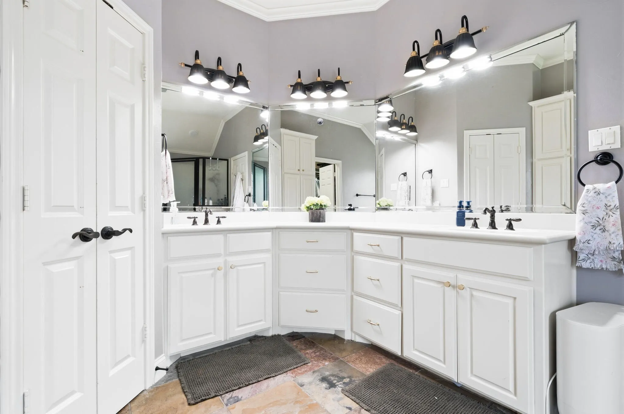 Single Family Residence For Sale in Mc Lennan County , 100 Painted Horse Trail, Waco, Texas 76712, 4 Bedroom, 3 Bathroom, 2 Garage spaces, 2,977 Sqft, built in 2006, mls#21360353, Real Estate Agent in Waco, Homes For Sale in Mc Lennan county, Homes For Sale in Waco, Realtor in Waco Texas, Real Estate Brokerage Independent Realty Texas, Luminita Cordes Realtor