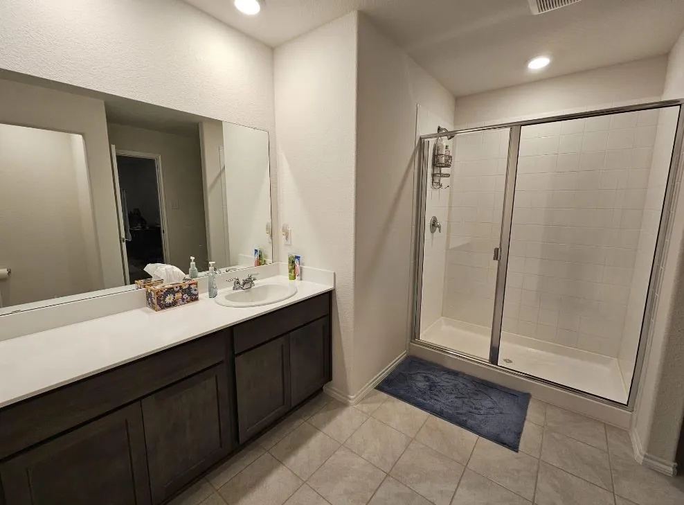Single Family Residence For Rent in Denton County , 708 English Drive, Aubrey, Texas 76227, 4 Bedroom, 2 Bathroom, 2 Garage spaces, 1,836 Sqft, built in 2020, mls#21340274, Real Estate Agent in Aubrey, Homes For Rent in Denton county, Homes For Rent in Aubrey, Realtor in Aubrey Texas, Real Estate Brokerage Independent Realty Texas, Luminita Cordes Realtor