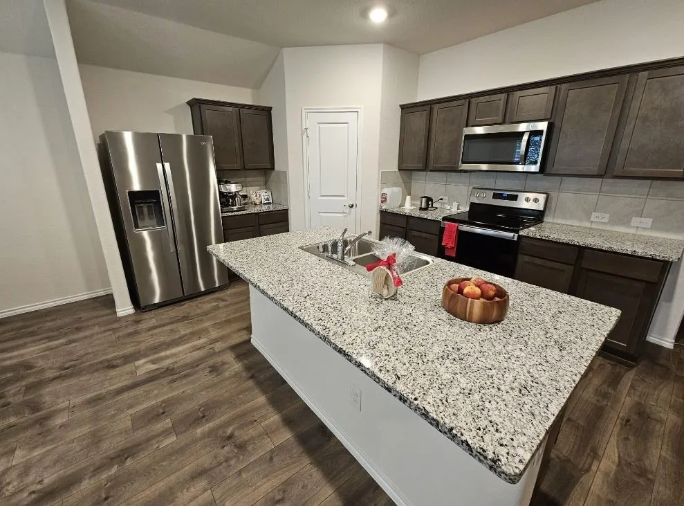 Single Family Residence For Rent in Denton County , 708 English Drive, Aubrey, Texas 76227, 4 Bedroom, 2 Bathroom, 2 Garage spaces, 1,836 Sqft, built in 2020, mls#21340274, Real Estate Agent in Aubrey, Homes For Rent in Denton county, Homes For Rent in Aubrey, Realtor in Aubrey Texas, Real Estate Brokerage Independent Realty Texas, Luminita Cordes Realtor