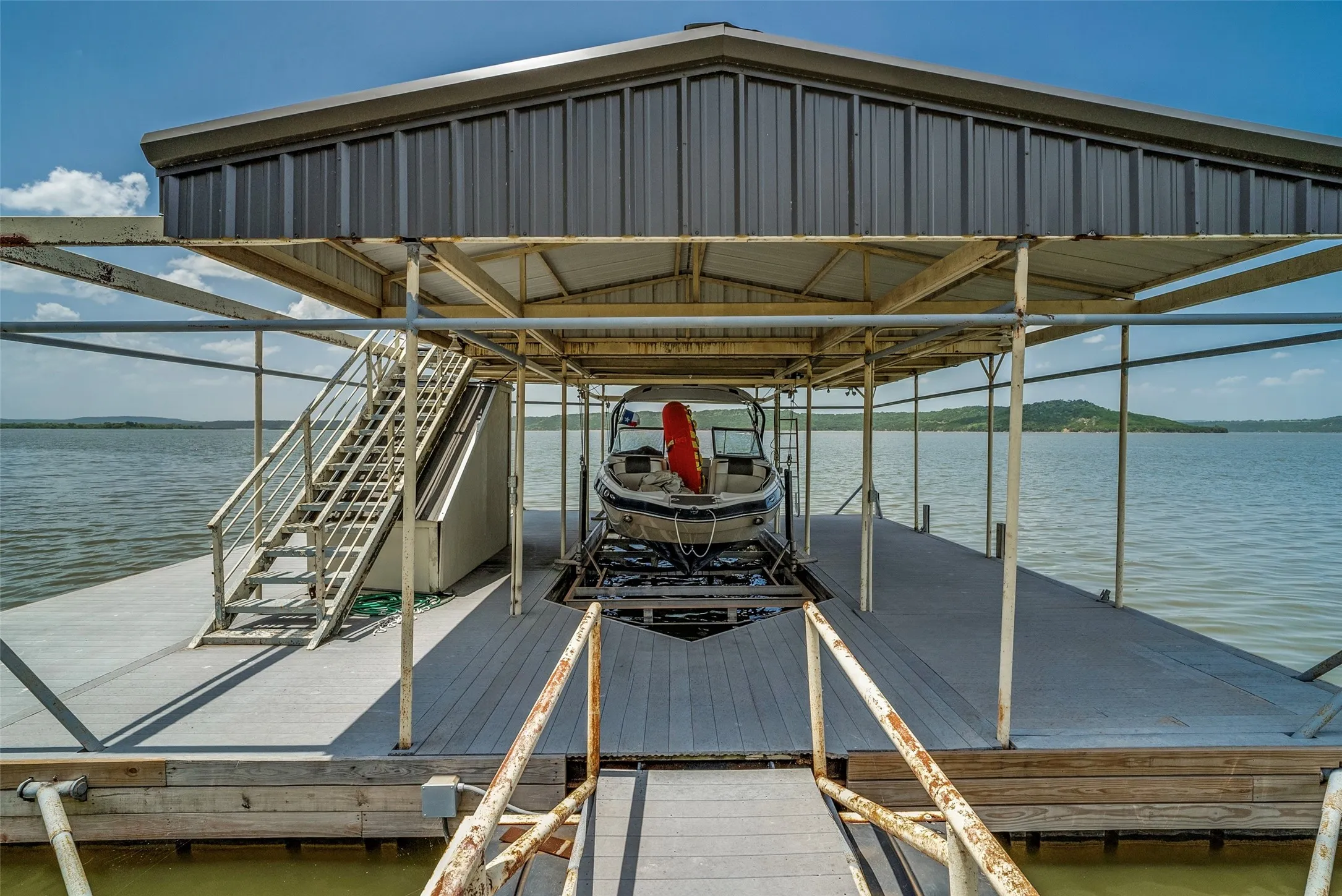 2 Story Dock