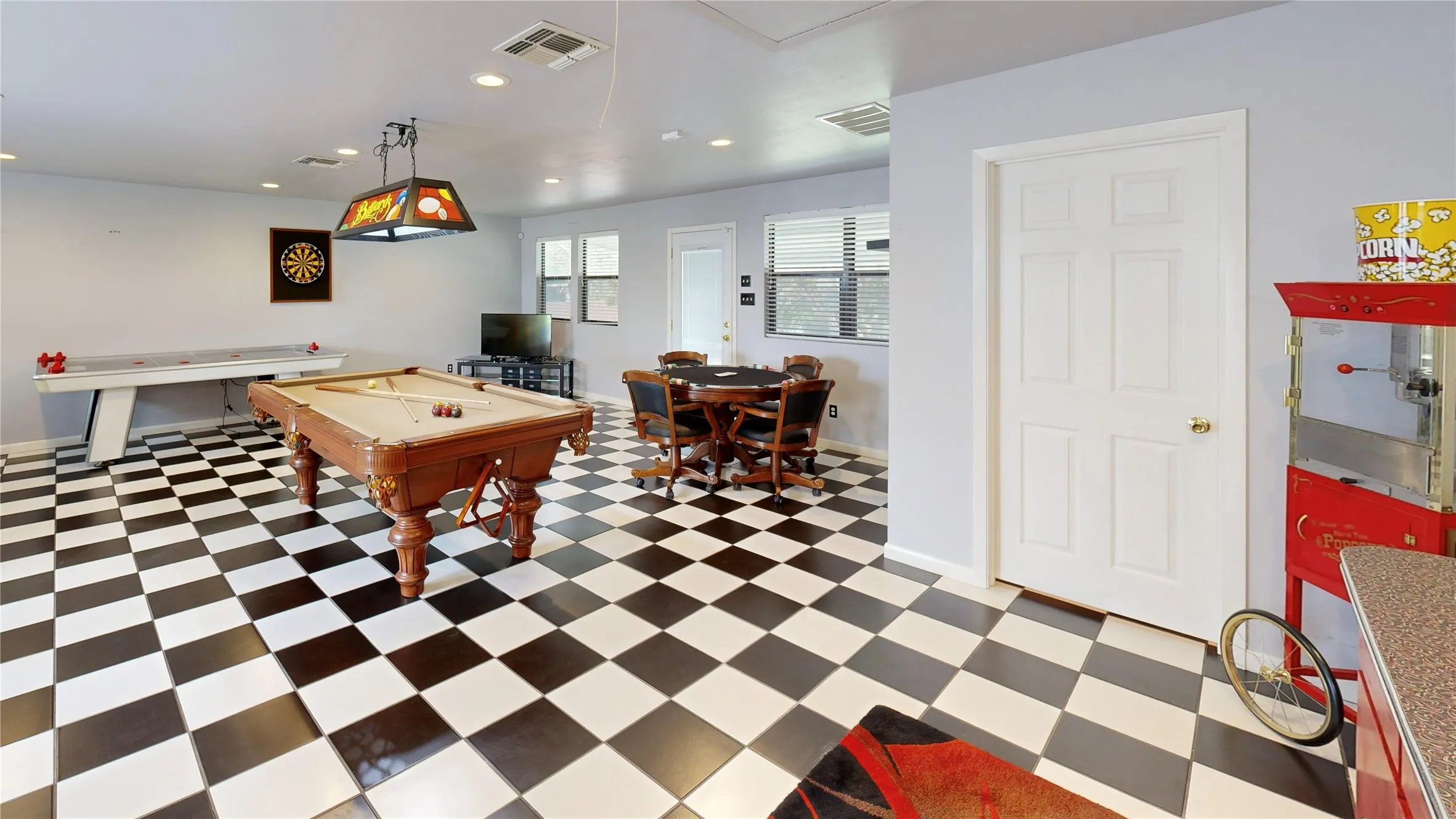 Guest Quarters