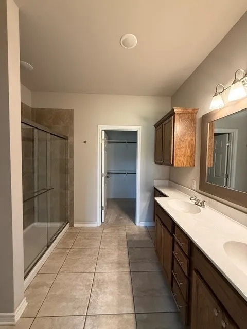 Condominium For Sale in Hopkins County , 876 Camp Street C, Sulphur Springs, Texas 75482, 2 Bedroom, 2 Bathroom, 1 Garage spaces, 1,192 Sqft, built in 2018, Price $225,000, mls#21360301, Real Estate Agent in Sulphur Springs, Homes For Sale in Hopkins county, Homes For Sale in Sulphur Springs, Realtor in Sulphur Springs Texas, Real Estate Brokerage Independent Realty Texas, Luminita Cordes Realtor