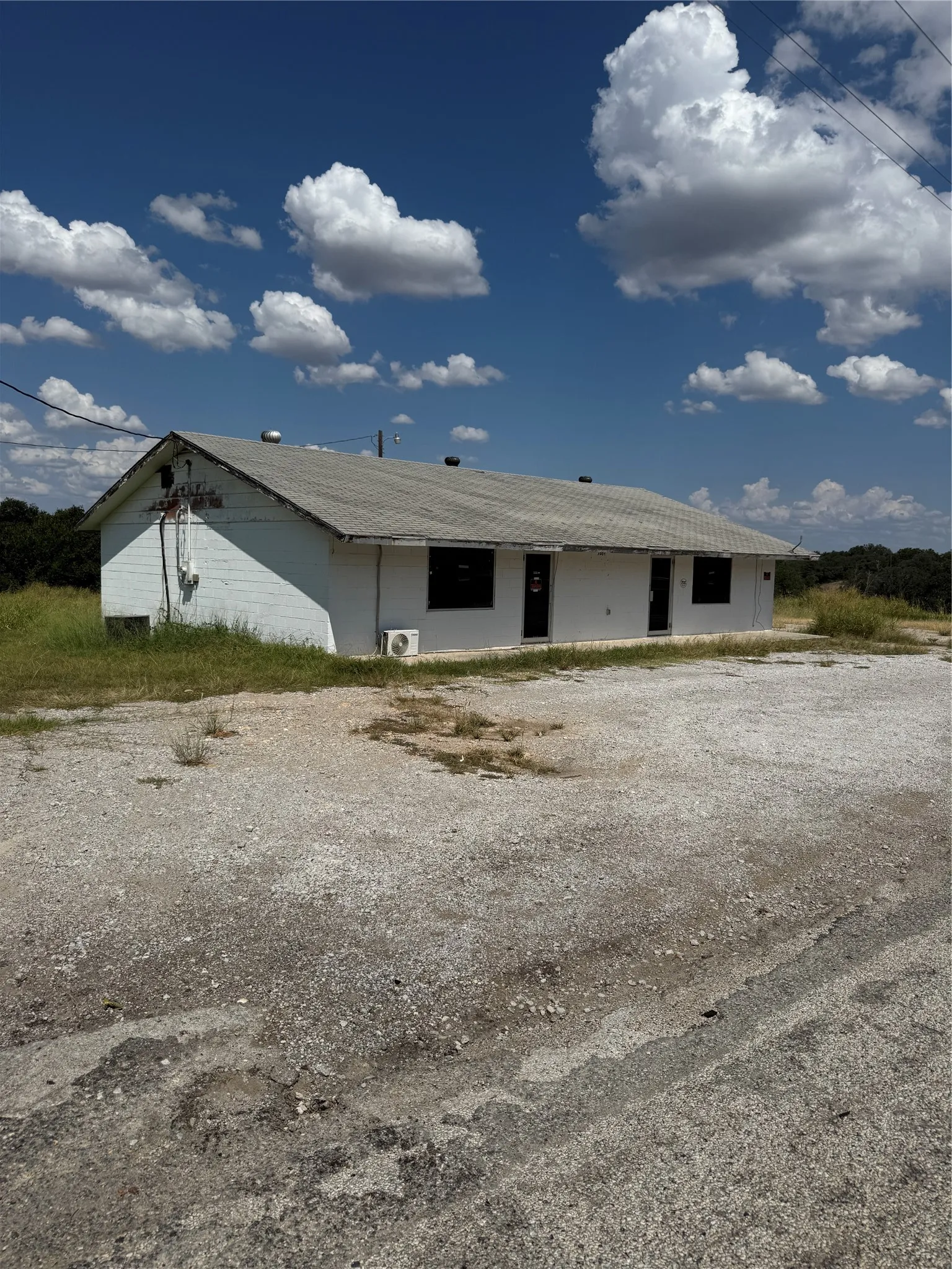 Left side view of property