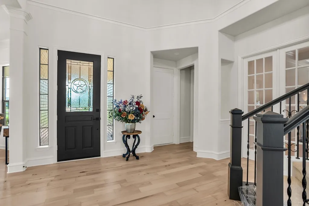 Single Family Residence For Sale in Collin County , 1600 Windmill Court, Lucas, Texas 75002, 5 Bedroom, 5 Bathroom, 3 Garage spaces, 5,259 Sqft, built in 2005, mls#21348791, Real Estate Agent in Lucas, Homes For Sale in Collin county, Homes For Sale in Lucas, Realtor in Lucas Texas, Real Estate Brokerage Independent Realty Texas, Luminita Cordes Realtor