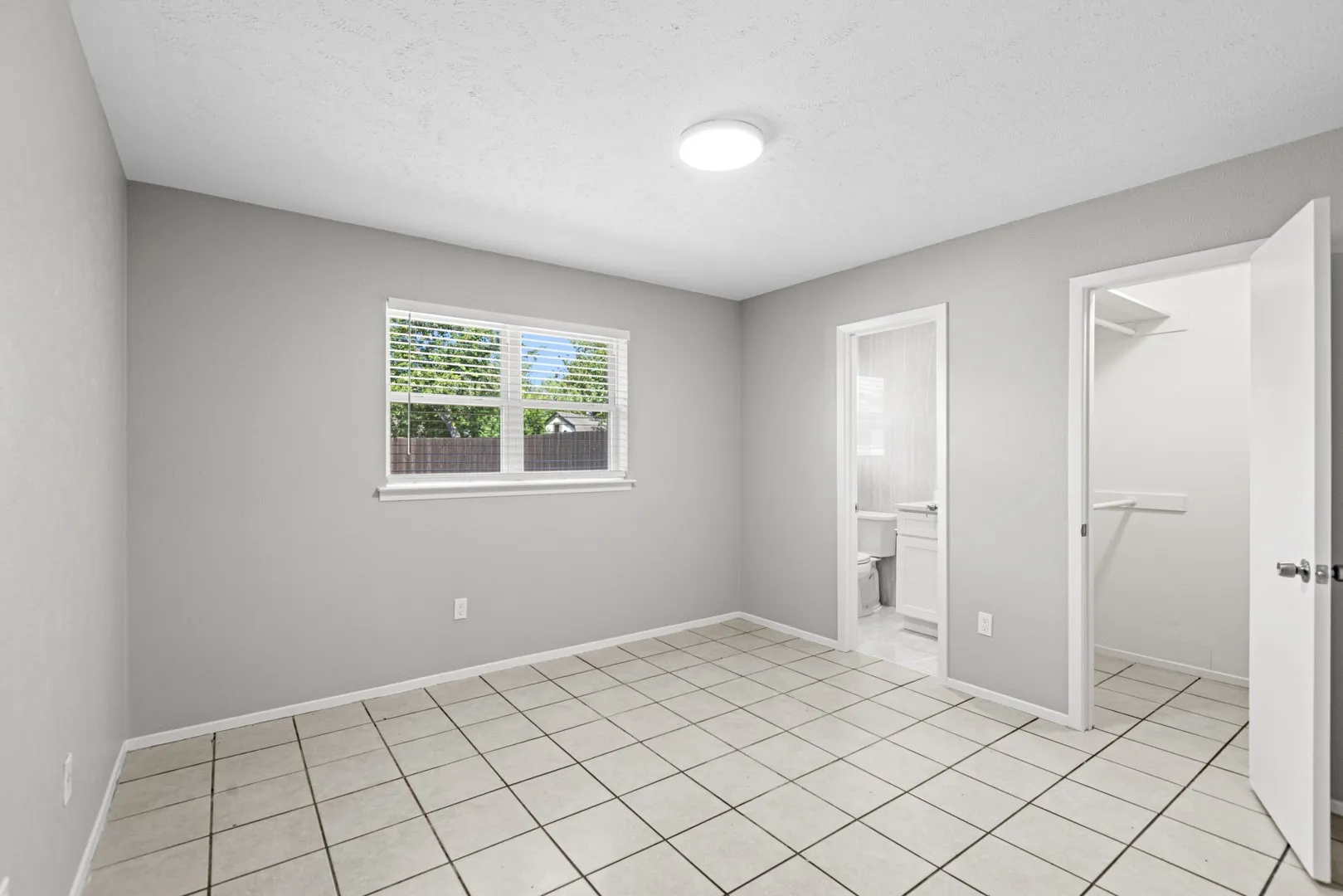 Single Family Residence For Sale in Dallas County , 1231 Rancho Drive, Mesquite, Texas 75149, 3 Bedroom, 2 Bathroom, 2 Garage spaces, 1,144 Sqft, built in 1971, mls#21360380, Real Estate Agent in Mesquite, Homes For Sale in Dallas county, Homes For Sale in Mesquite, Realtor in Mesquite Texas, Real Estate Brokerage Independent Realty Texas, Luminita Cordes Realtor