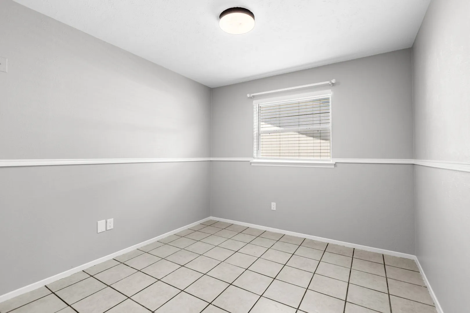 Single Family Residence For Sale in Dallas County , 1231 Rancho Drive, Mesquite, Texas 75149, 3 Bedroom, 2 Bathroom, 2 Garage spaces, 1,144 Sqft, built in 1971, mls#21360380, Real Estate Agent in Mesquite, Homes For Sale in Dallas county, Homes For Sale in Mesquite, Realtor in Mesquite Texas, Real Estate Brokerage Independent Realty Texas, Luminita Cordes Realtor