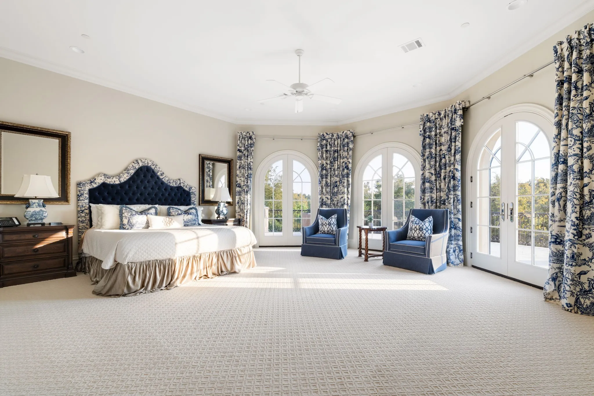 Single Family Residence For Sale in Dallas County , 10617 Bridge Hollow Court, Dallas, Texas 75229, 6 Bedroom, 10 Bathroom, 5 Garage spaces, 14,653 Sqft, built in 2018, Price $11,500,000, mls#21359093, Real Estate Agent in Dallas, Homes For Sale in Dallas county, Homes For Sale in Dallas, Realtor in Dallas Texas, Real Estate Brokerage Independent Realty Texas, Luminita Cordes Realtor
