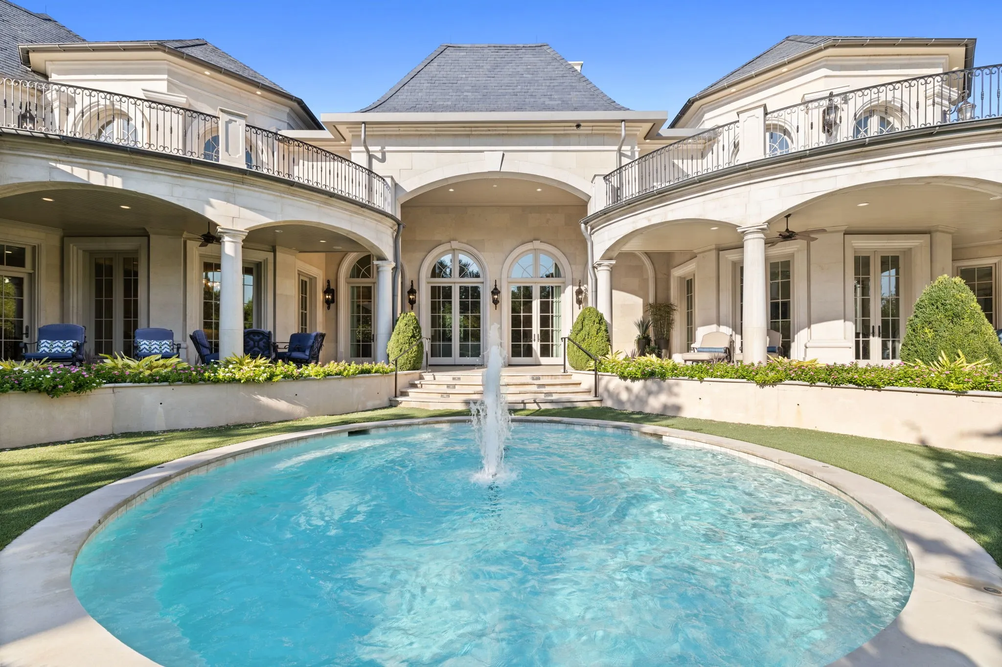 Single Family Residence For Sale in Dallas County , 10617 Bridge Hollow Court, Dallas, Texas 75229, 6 Bedroom, 10 Bathroom, 5 Garage spaces, 14,653 Sqft, built in 2018, Price $11,500,000, mls#21359093, Real Estate Agent in Dallas, Homes For Sale in Dallas county, Homes For Sale in Dallas, Realtor in Dallas Texas, Real Estate Brokerage Independent Realty Texas, Luminita Cordes Realtor
