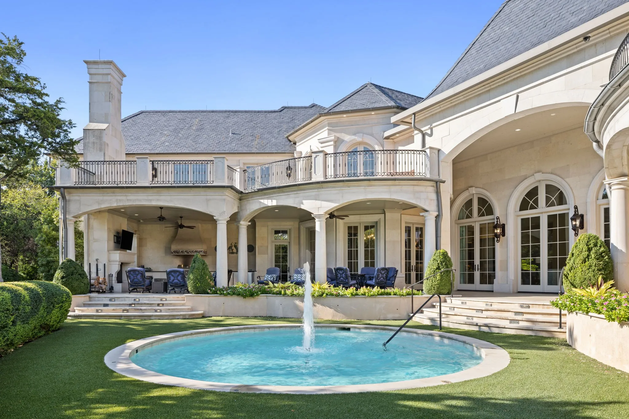 Single Family Residence For Sale in Dallas County , 10617 Bridge Hollow Court, Dallas, Texas 75229, 6 Bedroom, 10 Bathroom, 5 Garage spaces, 14,653 Sqft, built in 2018, Price $11,500,000, mls#21359093, Real Estate Agent in Dallas, Homes For Sale in Dallas county, Homes For Sale in Dallas, Realtor in Dallas Texas, Real Estate Brokerage Independent Realty Texas, Luminita Cordes Realtor