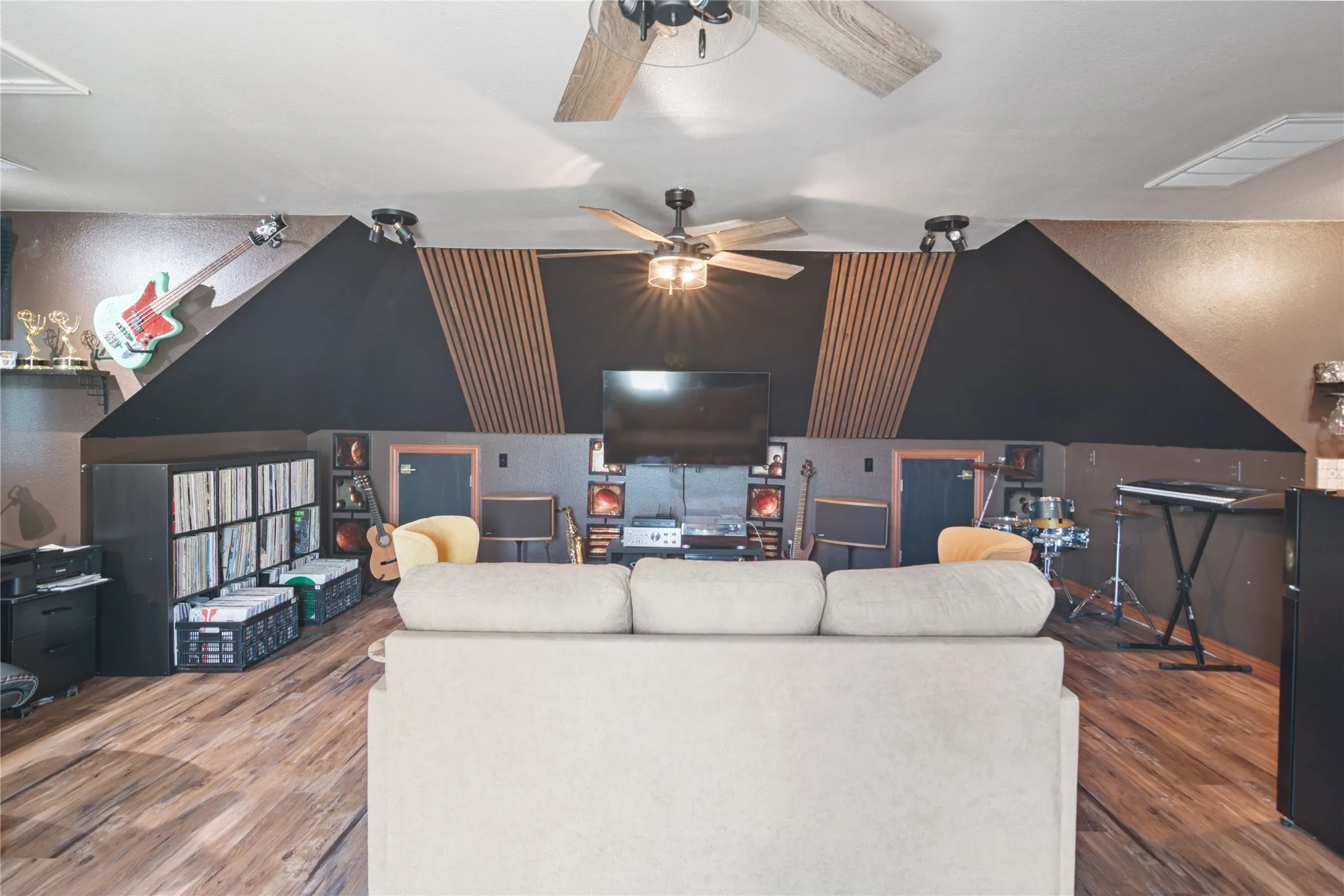 Studio/Guest Quarters