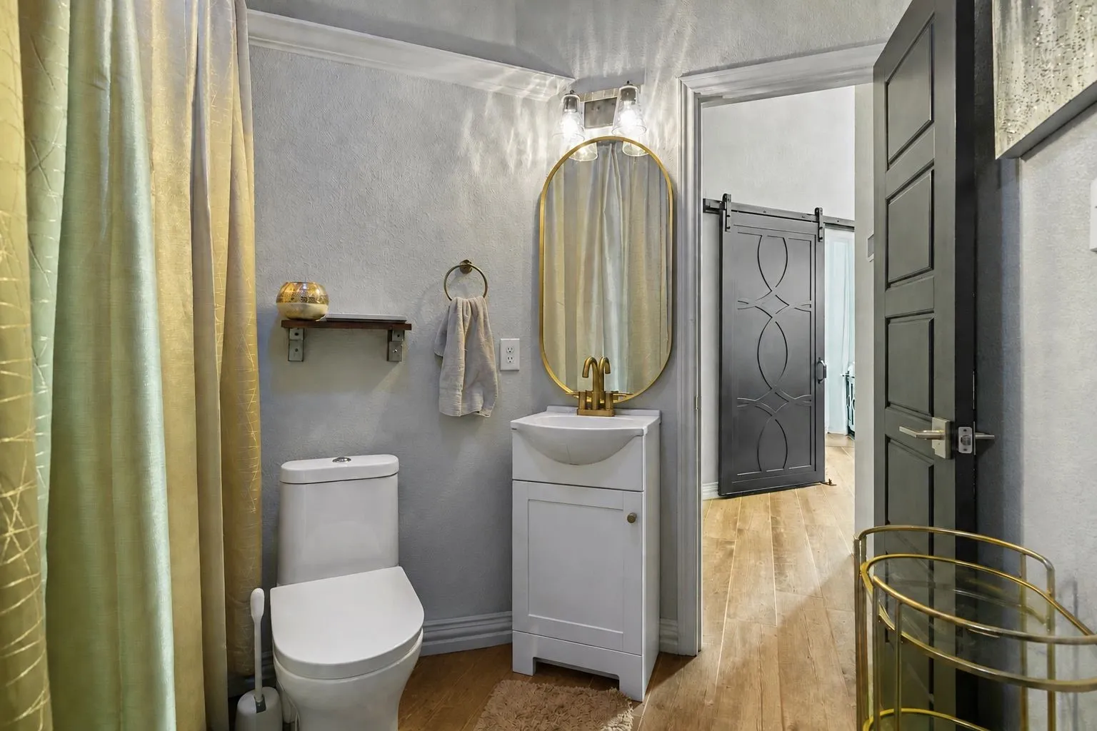 Single Family Residence For Sale in Hood County , 717 Pintail Court, Granbury, Texas 76049, 4 Bedroom, 5 Bathroom, 5 Garage spaces, 3,407 Sqft, built in 1997, Price $1,200,000, mls#21348140, Real Estate Agent in Granbury, Homes For Sale in Hood county, Homes For Sale in Granbury, Realtor in Granbury Texas, Real Estate Brokerage Independent Realty Texas, Luminita Cordes Realtor