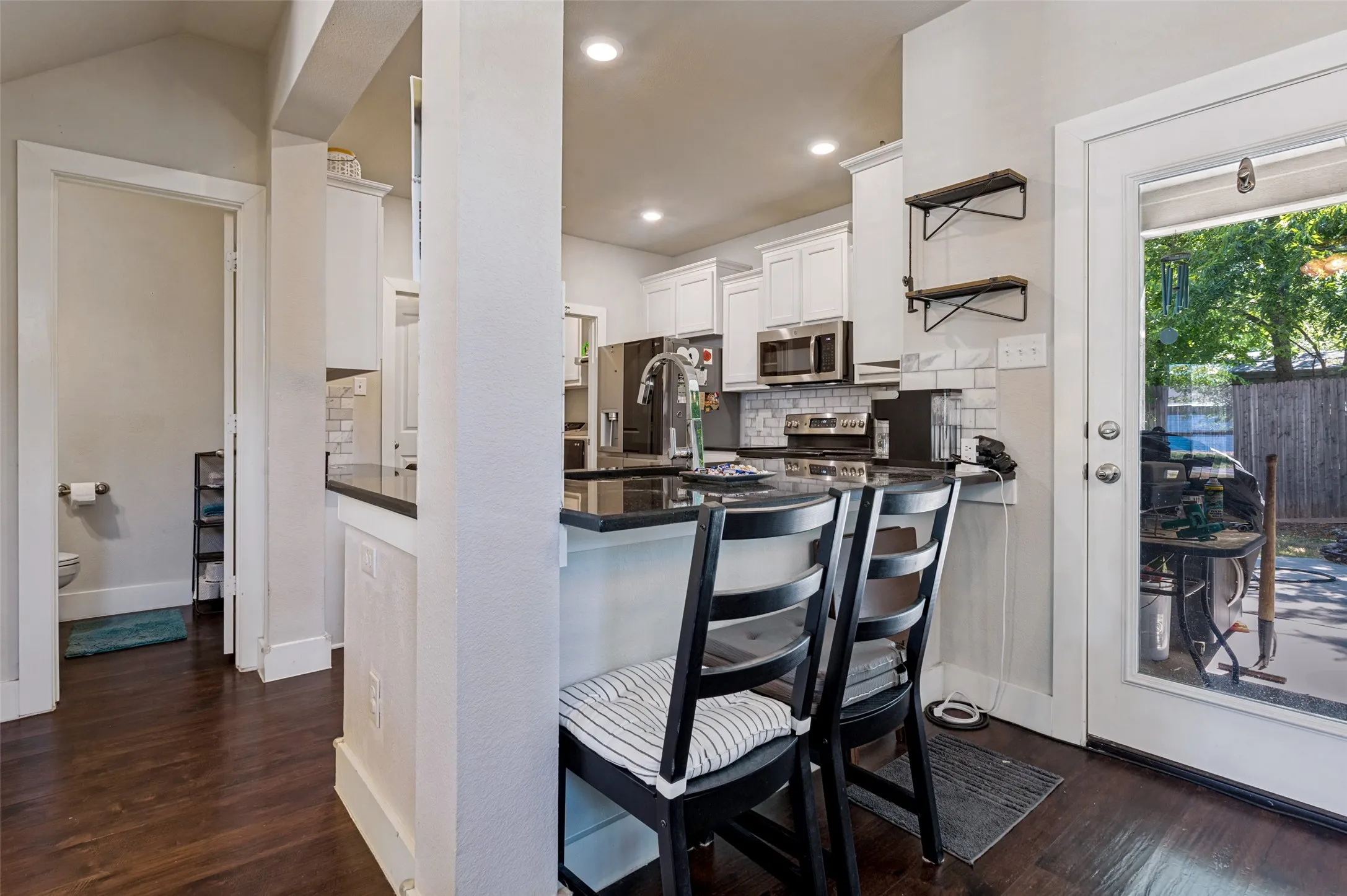 Single Family Residence For Sale in Ellis County , 909 Cope Street, Mansfield, Texas 76065, 4 Bedroom, 3 Bathroom, 3 Garage spaces, 1,682 Sqft, built in 2019, mls#21360359, Real Estate Agent in Mansfield, Homes For Sale in Ellis county, Homes For Sale in Mansfield, Realtor in Mansfield Texas, Real Estate Brokerage Independent Realty Texas, Luminita Cordes Realtor