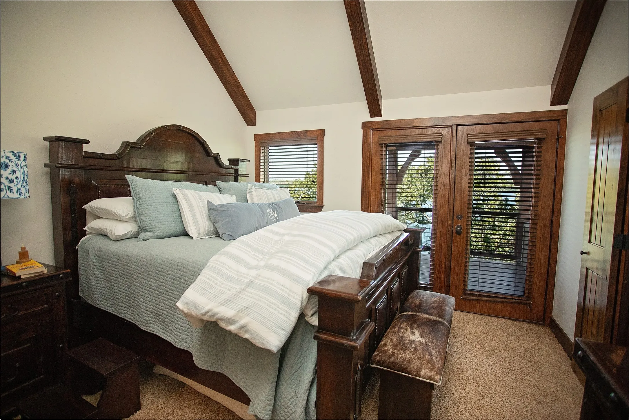 Single Family Residence For Sale in Palo Pinto County , 2161 Trail Ridge 2, Possum Kingdom Lake, Texas 76449, 4 Bedroom, 3 Bathroom, Garage spaces, 2,213 Sqft, built in 2011, mls#21317687, Real Estate Agent in Possum Kingdom Lake, Homes For Sale in Palo Pinto county, Homes For Sale in Possum Kingdom Lake, Realtor in Possum Kingdom Lake Texas, Real Estate Brokerage Independent Realty Texas, Luminita Cordes Realtor