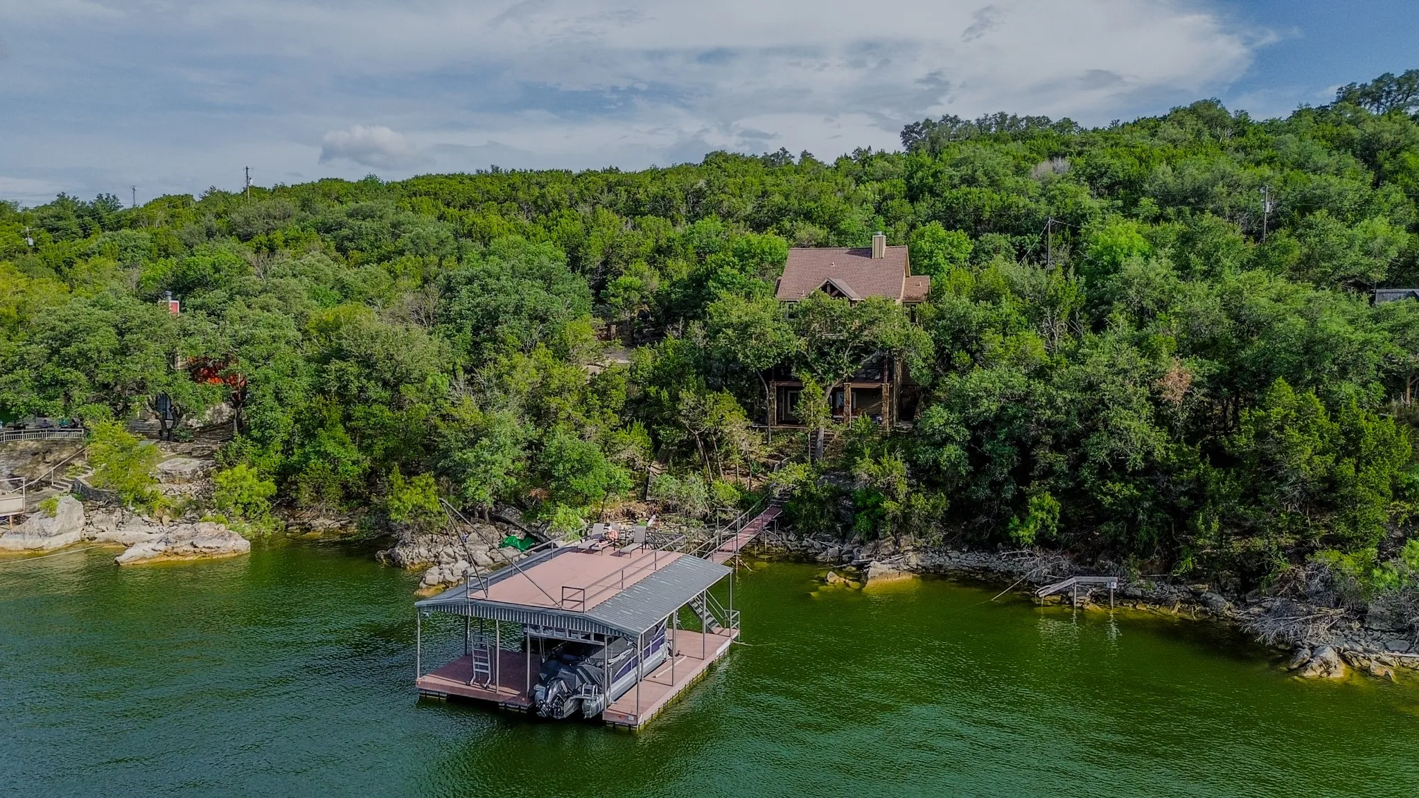 Single Family Residence For Sale in Palo Pinto County , 2161 Trail Ridge 2, Possum Kingdom Lake, Texas 76449, 4 Bedroom, 3 Bathroom, Garage spaces, 2,213 Sqft, built in 2011, mls#21317687, Real Estate Agent in Possum Kingdom Lake, Homes For Sale in Palo Pinto county, Homes For Sale in Possum Kingdom Lake, Realtor in Possum Kingdom Lake Texas, Real Estate Brokerage Independent Realty Texas, Luminita Cordes Realtor