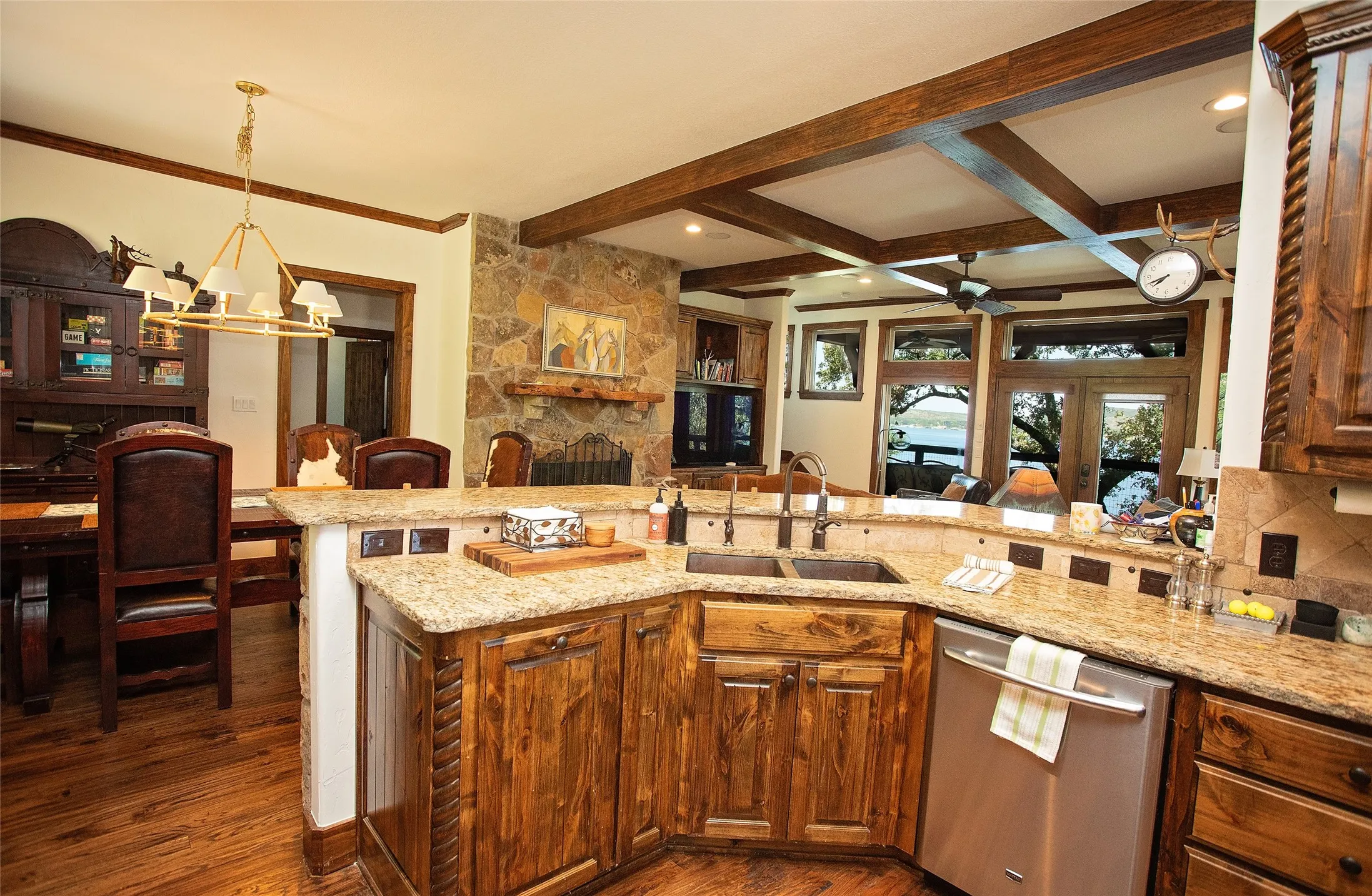 Single Family Residence For Sale in Palo Pinto County , 2161 Trail Ridge 2, Possum Kingdom Lake, Texas 76449, 4 Bedroom, 3 Bathroom, Garage spaces, 2,213 Sqft, built in 2011, mls#21317687, Real Estate Agent in Possum Kingdom Lake, Homes For Sale in Palo Pinto county, Homes For Sale in Possum Kingdom Lake, Realtor in Possum Kingdom Lake Texas, Real Estate Brokerage Independent Realty Texas, Luminita Cordes Realtor