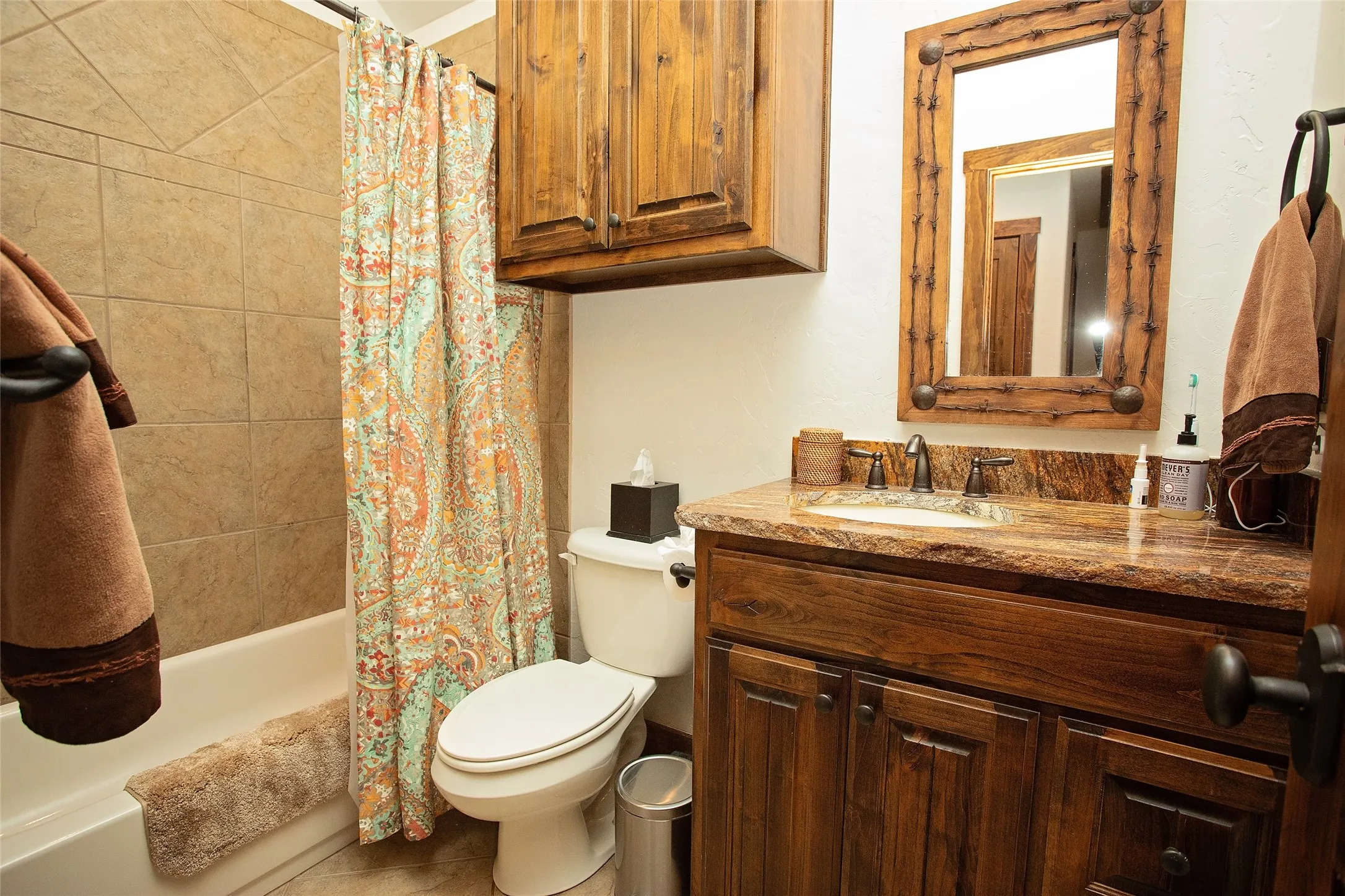 Single Family Residence For Sale in Palo Pinto County , 2161 Trail Ridge 2, Possum Kingdom Lake, Texas 76449, 4 Bedroom, 3 Bathroom, Garage spaces, 2,213 Sqft, built in 2011, mls#21317687, Real Estate Agent in Possum Kingdom Lake, Homes For Sale in Palo Pinto county, Homes For Sale in Possum Kingdom Lake, Realtor in Possum Kingdom Lake Texas, Real Estate Brokerage Independent Realty Texas, Luminita Cordes Realtor