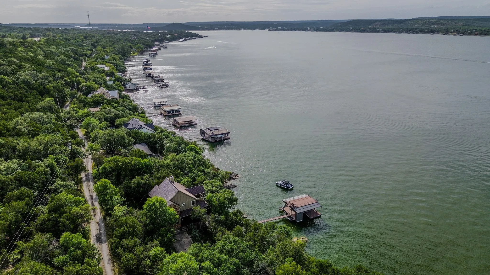 Single Family Residence For Sale in Palo Pinto County , 2161 Trail Ridge 2, Possum Kingdom Lake, Texas 76449, 4 Bedroom, 3 Bathroom, Garage spaces, 2,213 Sqft, built in 2011, mls#21317687, Real Estate Agent in Possum Kingdom Lake, Homes For Sale in Palo Pinto county, Homes For Sale in Possum Kingdom Lake, Realtor in Possum Kingdom Lake Texas, Real Estate Brokerage Independent Realty Texas, Luminita Cordes Realtor