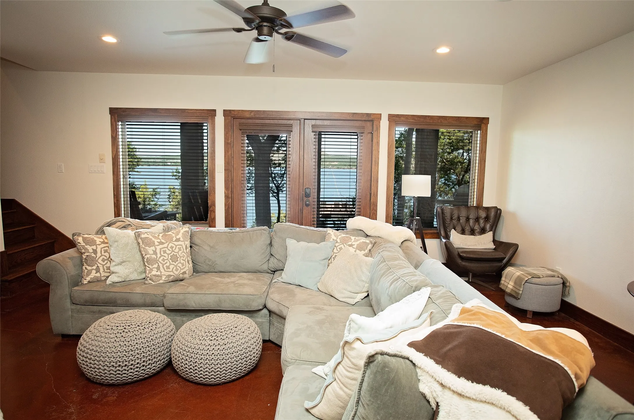 Single Family Residence For Sale in Palo Pinto County , 2161 Trail Ridge 2, Possum Kingdom Lake, Texas 76449, 4 Bedroom, 3 Bathroom, Garage spaces, 2,213 Sqft, built in 2011, mls#21317687, Real Estate Agent in Possum Kingdom Lake, Homes For Sale in Palo Pinto county, Homes For Sale in Possum Kingdom Lake, Realtor in Possum Kingdom Lake Texas, Real Estate Brokerage Independent Realty Texas, Luminita Cordes Realtor