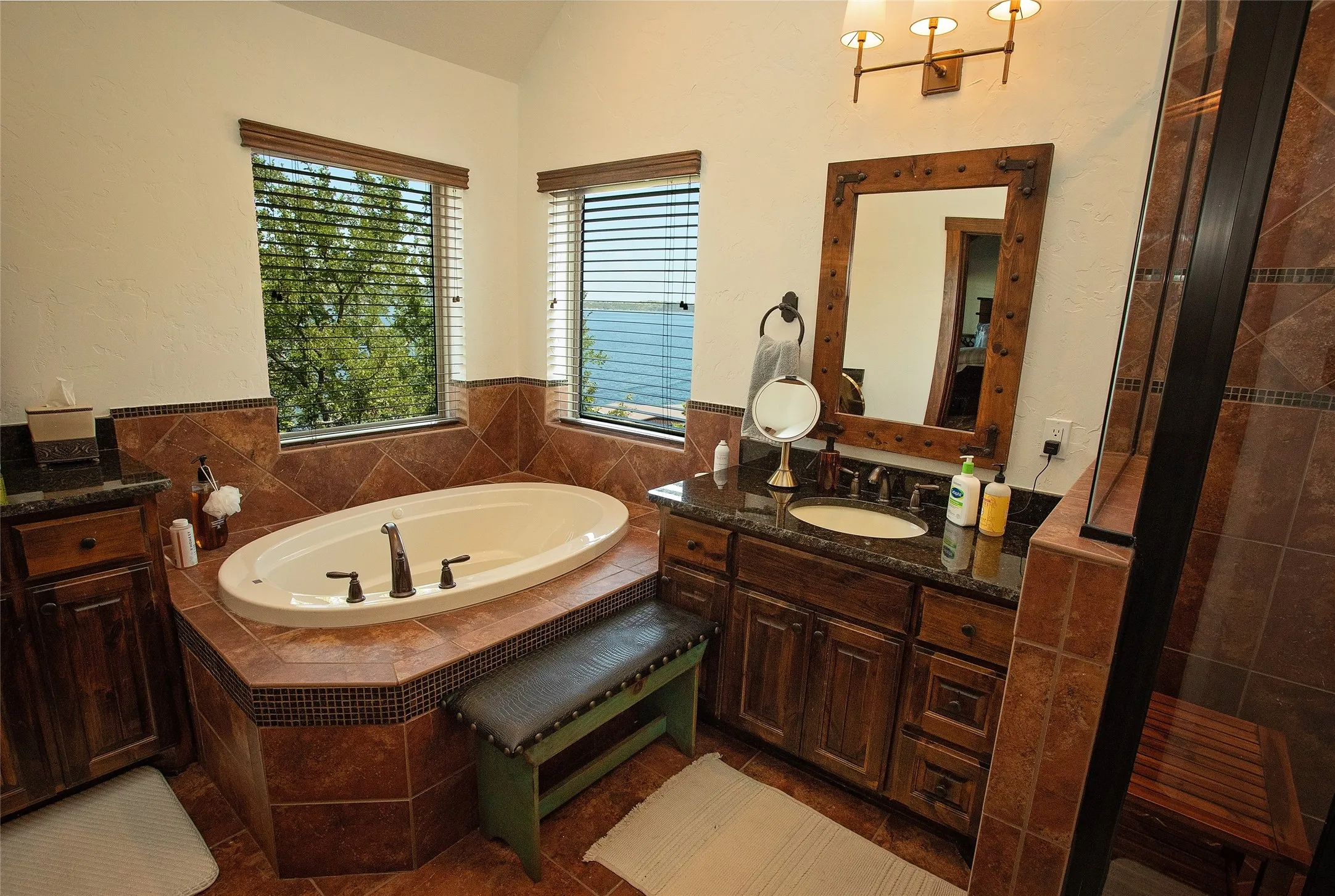 Single Family Residence For Sale in Palo Pinto County , 2161 Trail Ridge 2, Possum Kingdom Lake, Texas 76449, 4 Bedroom, 3 Bathroom, Garage spaces, 2,213 Sqft, built in 2011, mls#21317687, Real Estate Agent in Possum Kingdom Lake, Homes For Sale in Palo Pinto county, Homes For Sale in Possum Kingdom Lake, Realtor in Possum Kingdom Lake Texas, Real Estate Brokerage Independent Realty Texas, Luminita Cordes Realtor