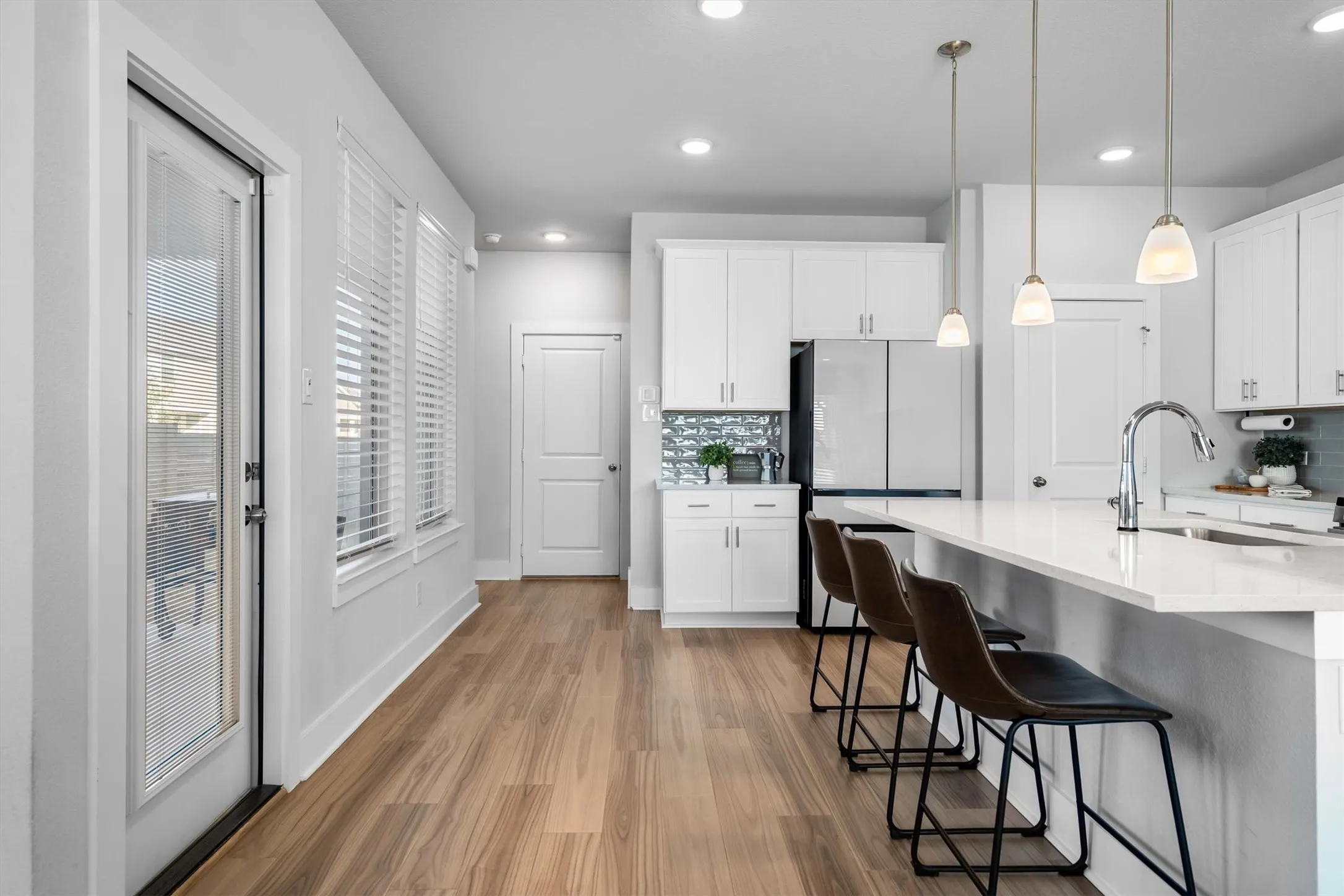 Single Family Residence For Rent in Denton County , 1346 Roundup Way, Argyle, Texas 76226, 3 Bedroom, 3 Bathroom, 2 Garage spaces, 1,661 Sqft, built in 2023, mls#21359287, Real Estate Agent in Argyle, Homes For Rent in Denton county, Homes For Rent in Argyle, Realtor in Argyle Texas, Real Estate Brokerage Independent Realty Texas, Luminita Cordes Realtor