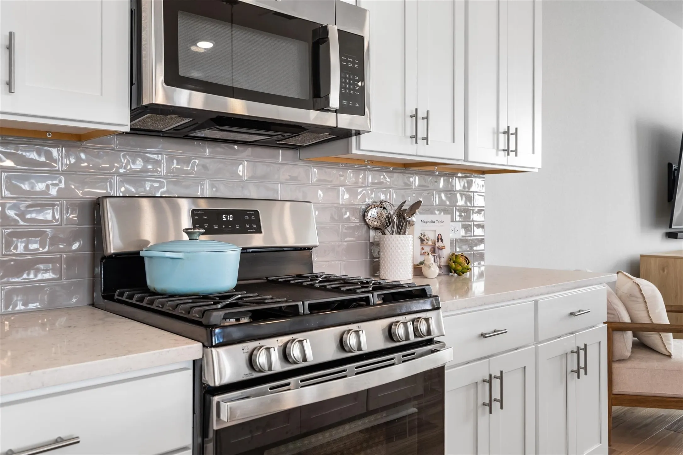 Single Family Residence For Rent in Denton County , 1346 Roundup Way, Argyle, Texas 76226, 3 Bedroom, 3 Bathroom, 2 Garage spaces, 1,661 Sqft, built in 2023, mls#21359287, Real Estate Agent in Argyle, Homes For Rent in Denton county, Homes For Rent in Argyle, Realtor in Argyle Texas, Real Estate Brokerage Independent Realty Texas, Luminita Cordes Realtor
