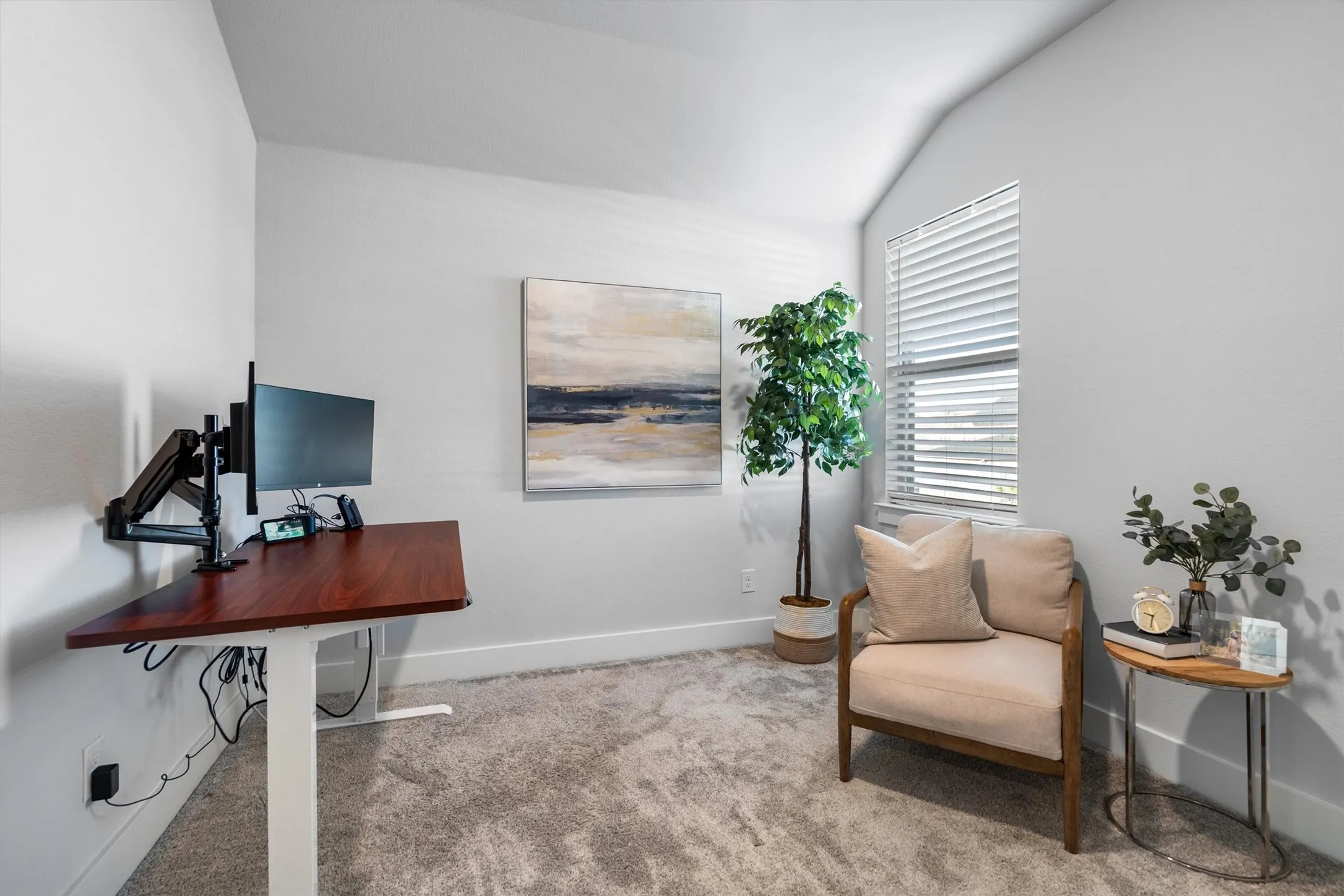 Single Family Residence For Rent in Denton County , 1346 Roundup Way, Argyle, Texas 76226, 3 Bedroom, 3 Bathroom, 2 Garage spaces, 1,661 Sqft, built in 2023, mls#21359287, Real Estate Agent in Argyle, Homes For Rent in Denton county, Homes For Rent in Argyle, Realtor in Argyle Texas, Real Estate Brokerage Independent Realty Texas, Luminita Cordes Realtor