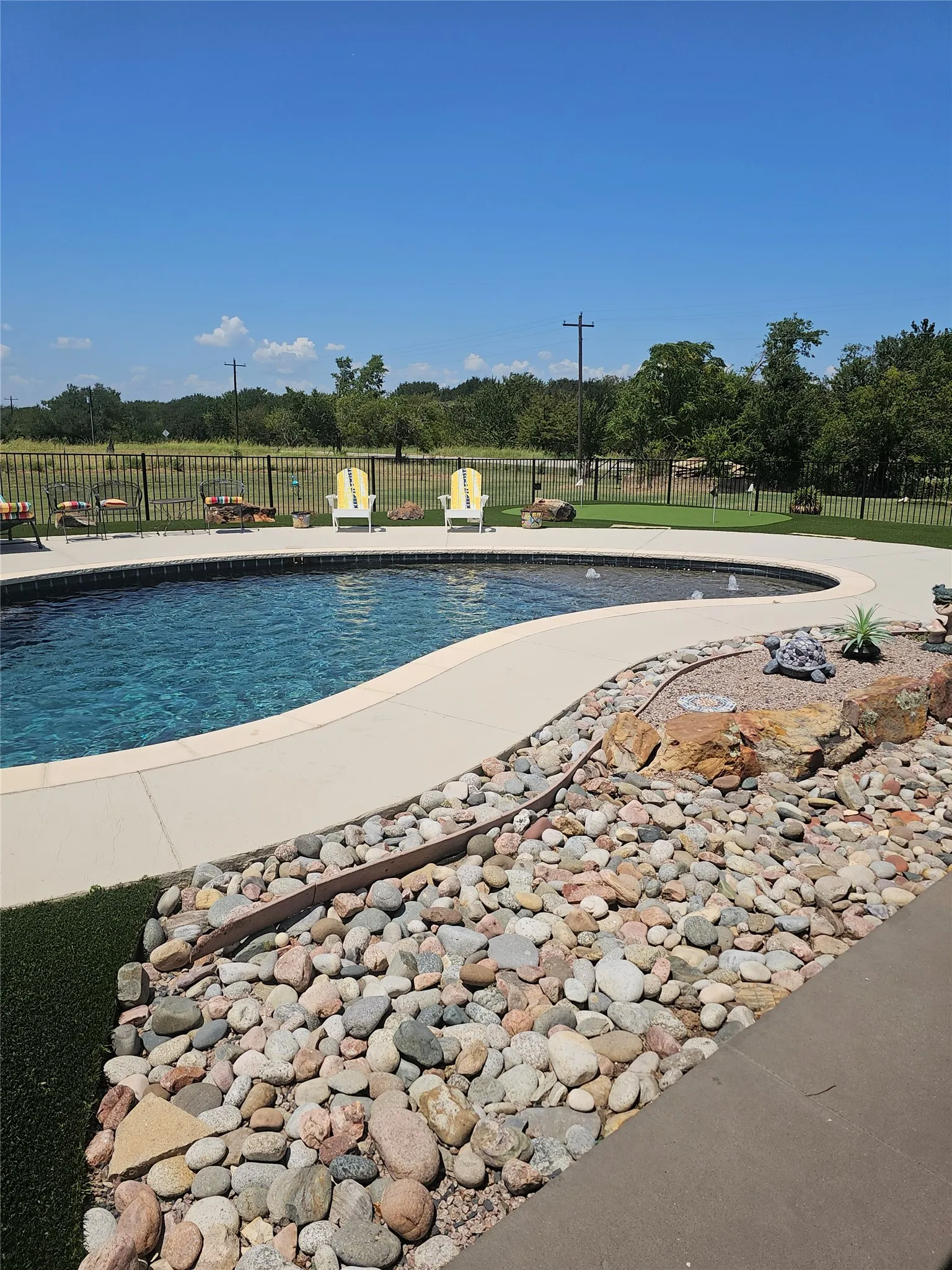 Single Family Residence For Sale in Grayson County , 1575 Terry Lane, Sherman, Texas 75092, 4 Bedroom, 2 Bathroom, Garage spaces, 2,333 Sqft, built in 1971, mls#21355336, Real Estate Agent in Sherman, Homes For Sale in Grayson county, Homes For Sale in Sherman, Realtor in Sherman Texas, Real Estate Brokerage Independent Realty Texas, Luminita Cordes Realtor