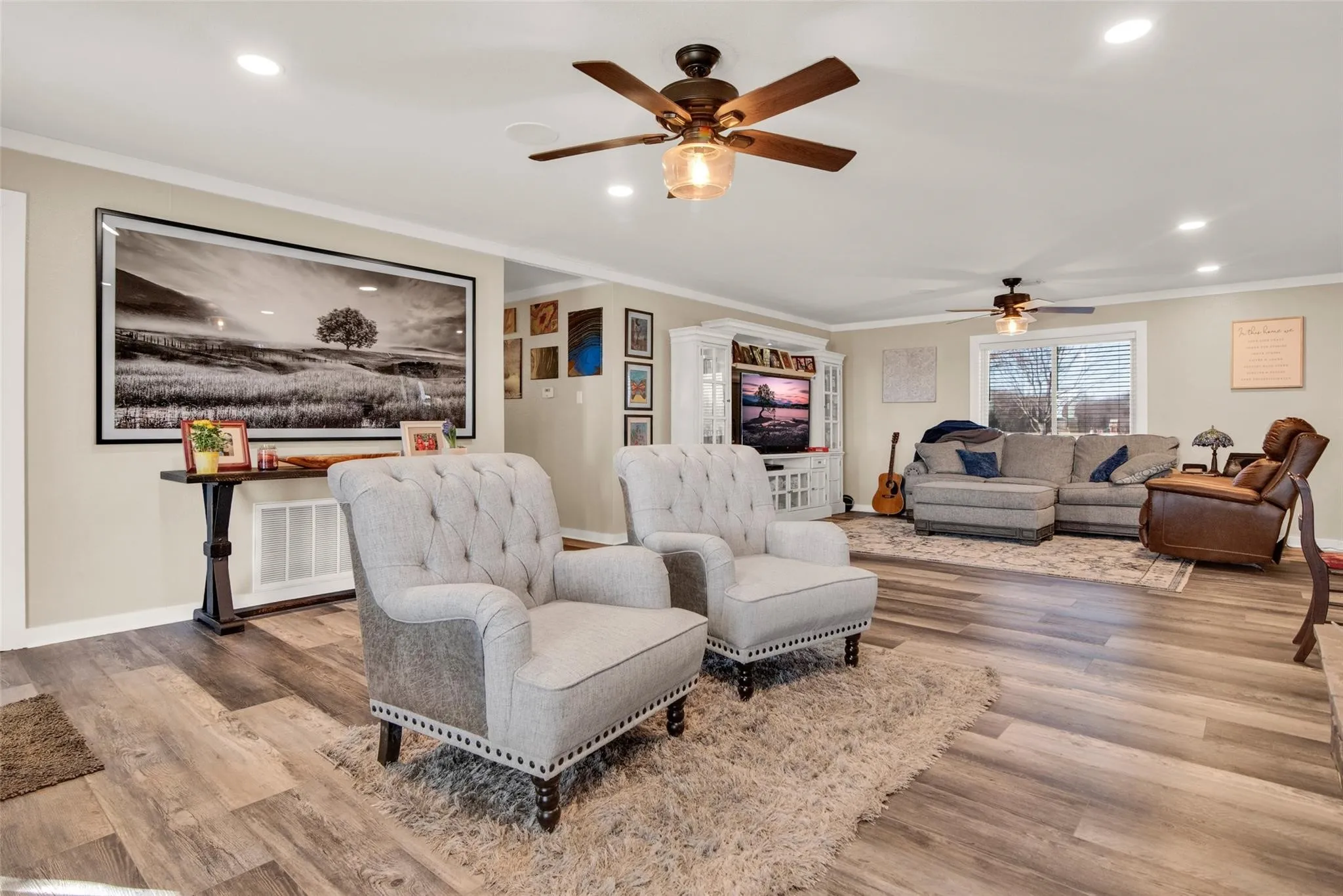 Single Family Residence For Sale in Grayson County , 1575 Terry Lane, Sherman, Texas 75092, 4 Bedroom, 2 Bathroom, Garage spaces, 2,333 Sqft, built in 1971, mls#21355336, Real Estate Agent in Sherman, Homes For Sale in Grayson county, Homes For Sale in Sherman, Realtor in Sherman Texas, Real Estate Brokerage Independent Realty Texas, Luminita Cordes Realtor