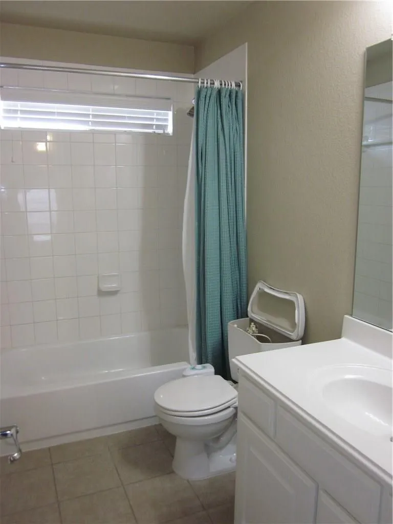 Single Family Residence For Rent in Collin County , 13951 Veranda Court, Frisco, Texas 75035, 4 Bedroom, 4 Bathroom, 2 Garage spaces, 3,684 Sqft, built in 2009, mls#21360399, Real Estate Agent in Frisco, Homes For Rent in Collin county, Homes For Rent in Frisco, Realtor in Frisco Texas, Real Estate Brokerage Independent Realty Texas, Luminita Cordes Realtor