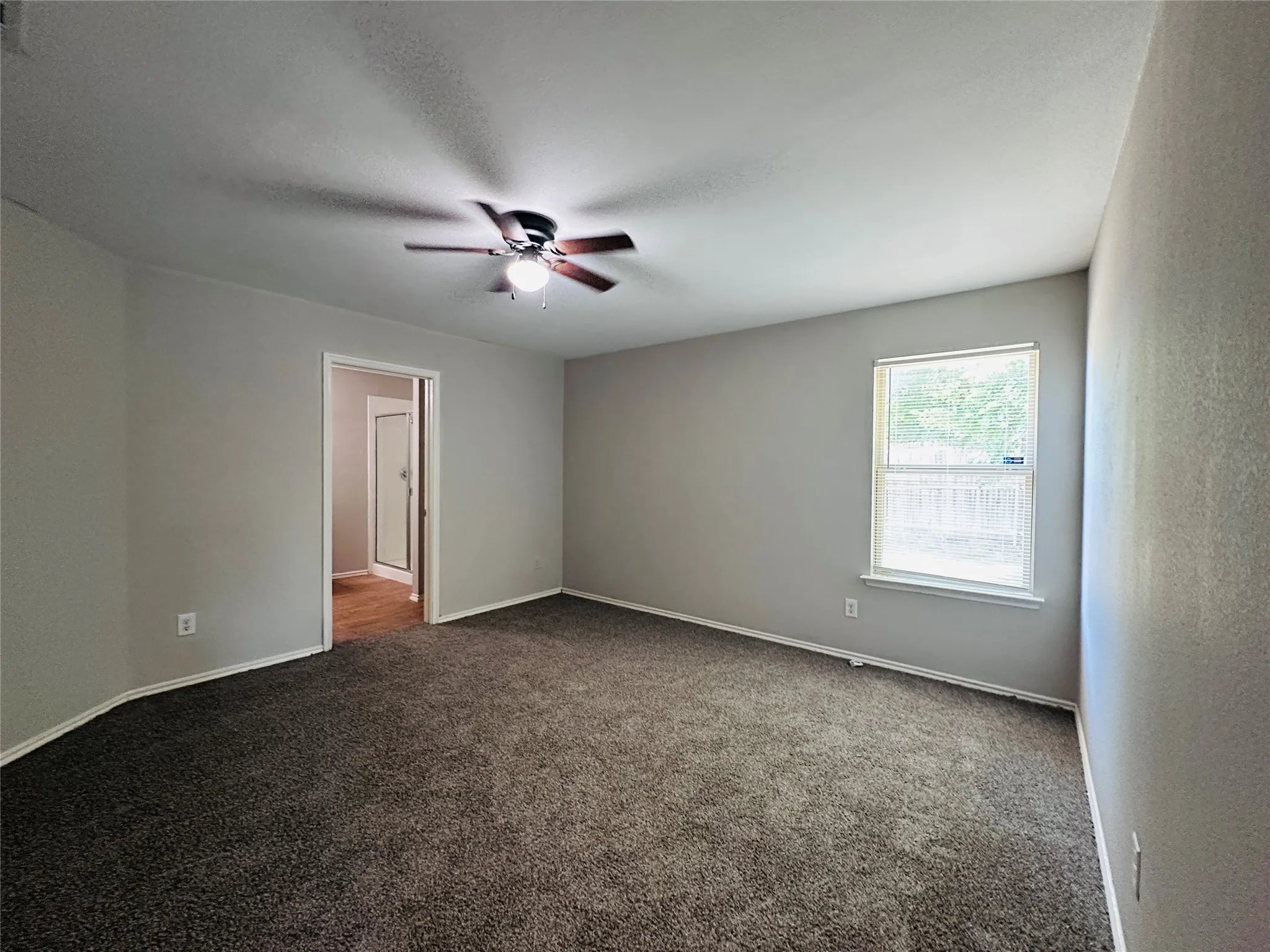 Single Family Residence For Sale in Dallas County , 1703 Eagle River Trail, Lancaster, Texas 75146, 3 Bedroom, 2 Bathroom, 2 Garage spaces, 1,594 Sqft, built in 2016, mls#21359908, Real Estate Agent in Lancaster, Homes For Sale in Dallas county, Homes For Sale in Lancaster, Realtor in Lancaster Texas, Real Estate Brokerage Independent Realty Texas, Luminita Cordes Realtor