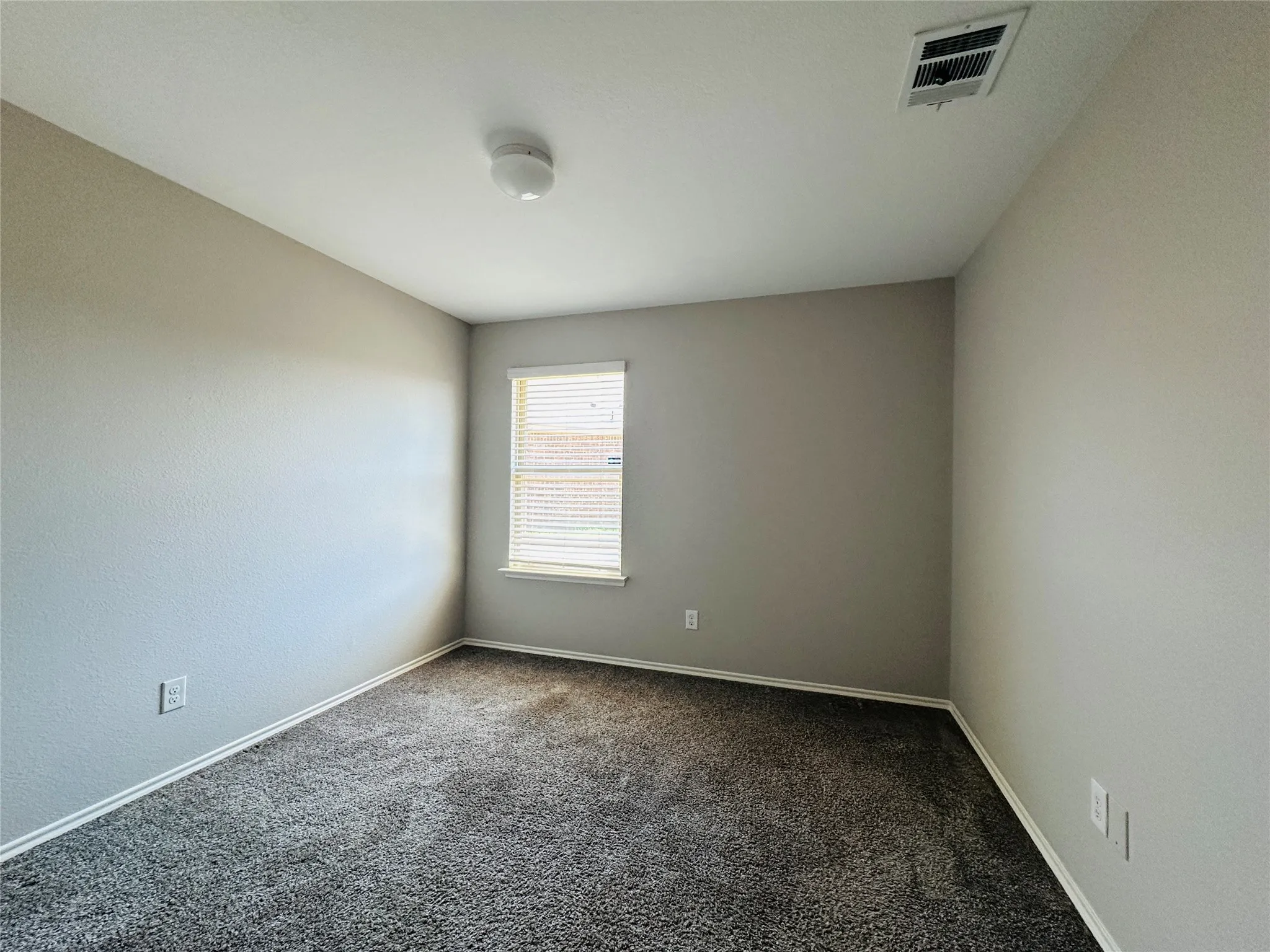 Single Family Residence For Sale in Dallas County , 1703 Eagle River Trail, Lancaster, Texas 75146, 3 Bedroom, 2 Bathroom, 2 Garage spaces, 1,594 Sqft, built in 2016, mls#21359908, Real Estate Agent in Lancaster, Homes For Sale in Dallas county, Homes For Sale in Lancaster, Realtor in Lancaster Texas, Real Estate Brokerage Independent Realty Texas, Luminita Cordes Realtor