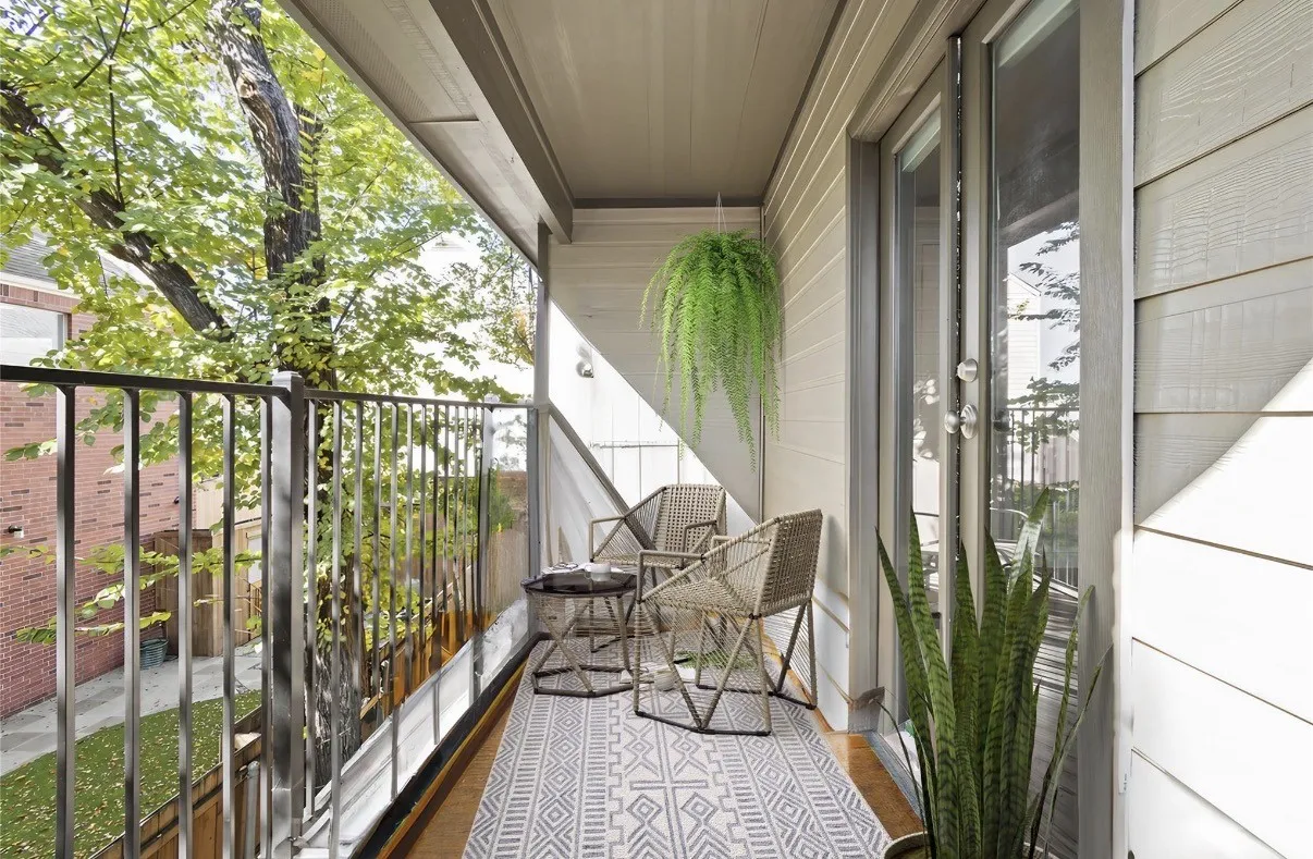 Single Family Residence For Rent in Dallas County , 4936 Milam Street, Dallas, Texas 75206, 3 Bedroom, 3 Bathroom, 2 Garage spaces, 2,624 Sqft, built in 2006, Price $5,750, mls#21360178, Real Estate Agent in Dallas, Homes For Rent in Dallas county, Homes For Rent in Dallas, Realtor in Dallas Texas, Real Estate Brokerage Independent Realty Texas, Luminita Cordes Realtor
