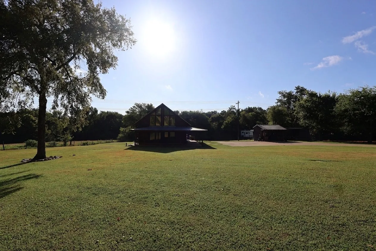 Single Family Residence For Sale in Cherokee County , 436 County Road 3802, Bullard, Texas 75757, 3 Bedroom, 2 Bathroom, Garage spaces, 1,968 Sqft, built in 2000, mls#21360361, Real Estate Agent in Bullard, Homes For Sale in Cherokee county, Homes For Sale in Bullard, Realtor in Bullard Texas, Real Estate Brokerage Independent Realty Texas, Luminita Cordes Realtor
