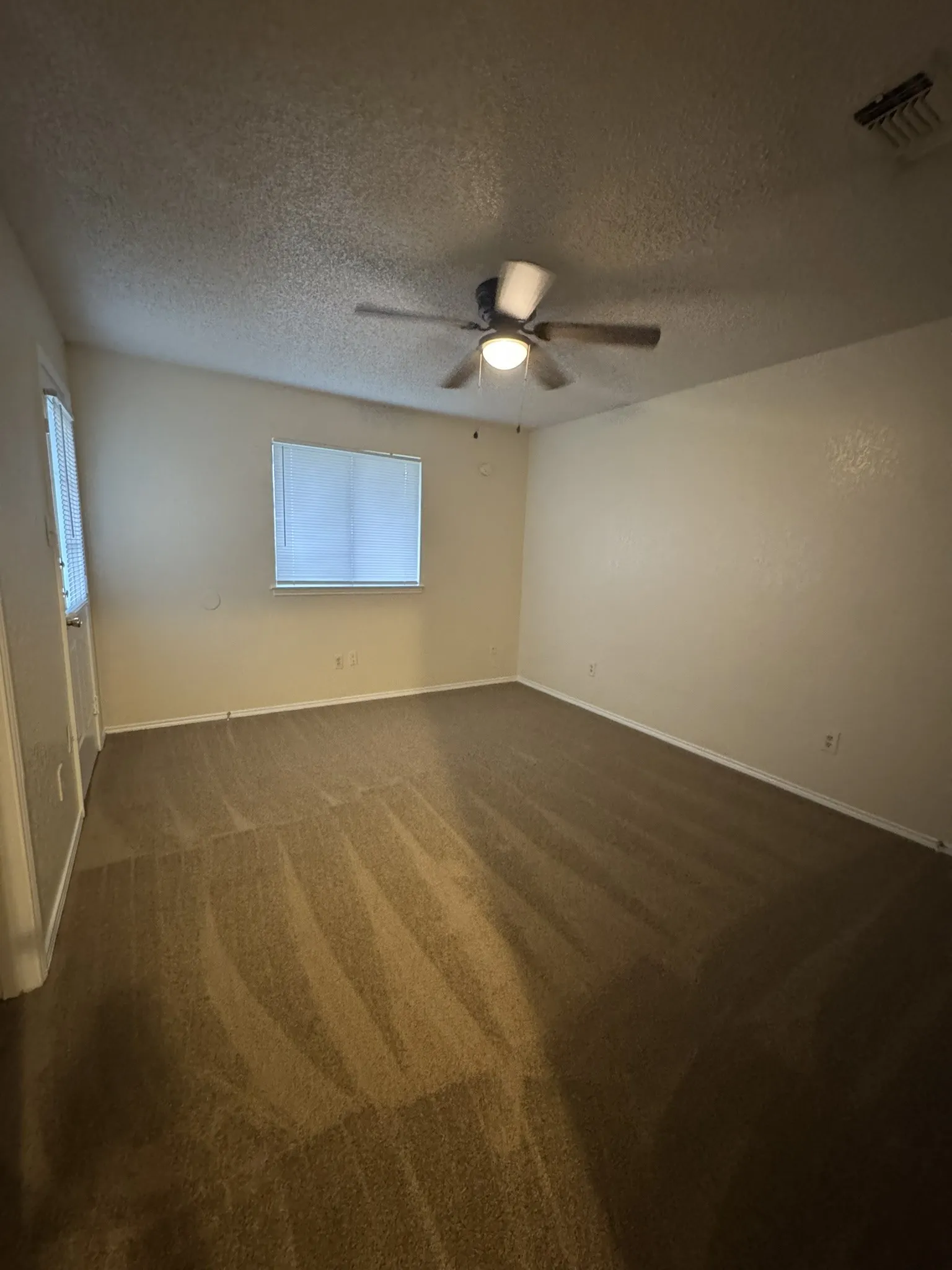 Duplex For Sale in Tarrant County , 4516 Halyard Court 4516-4520, Fort Worth, Texas 76135, 4 Bedroom, 4 Bathroom, 2 Garage spaces, 0 Sqft, built in 1985, mls#21360397, Real Estate Agent in Fort Worth, Homes For Sale in Tarrant county, Homes For Sale in Fort Worth, Realtor in Fort Worth Texas, Real Estate Brokerage Independent Realty Texas, Luminita Cordes Realtor