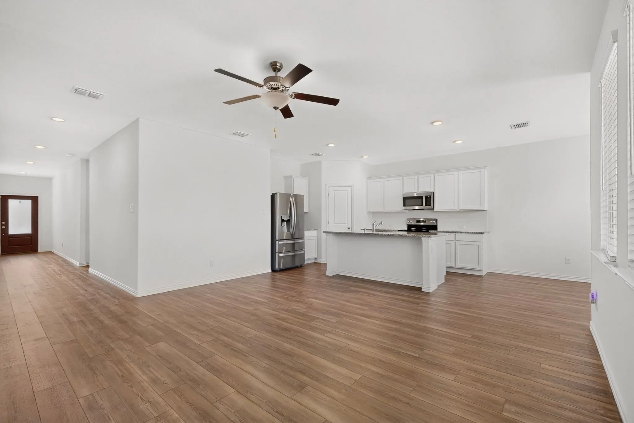 Single Family Residence For Rent in Denton County , 11609 Silver Queen Drive, Aubrey, Texas 76227, 4 Bedroom, 2 Bathroom, 2 Garage spaces, 1,838 Sqft, built in 2022, Price $2,250, mls#21360217, Real Estate Agent in Aubrey, Homes For Rent in Denton county, Homes For Rent in Aubrey, Realtor in Aubrey Texas, Real Estate Brokerage Independent Realty Texas, Luminita Cordes Realtor