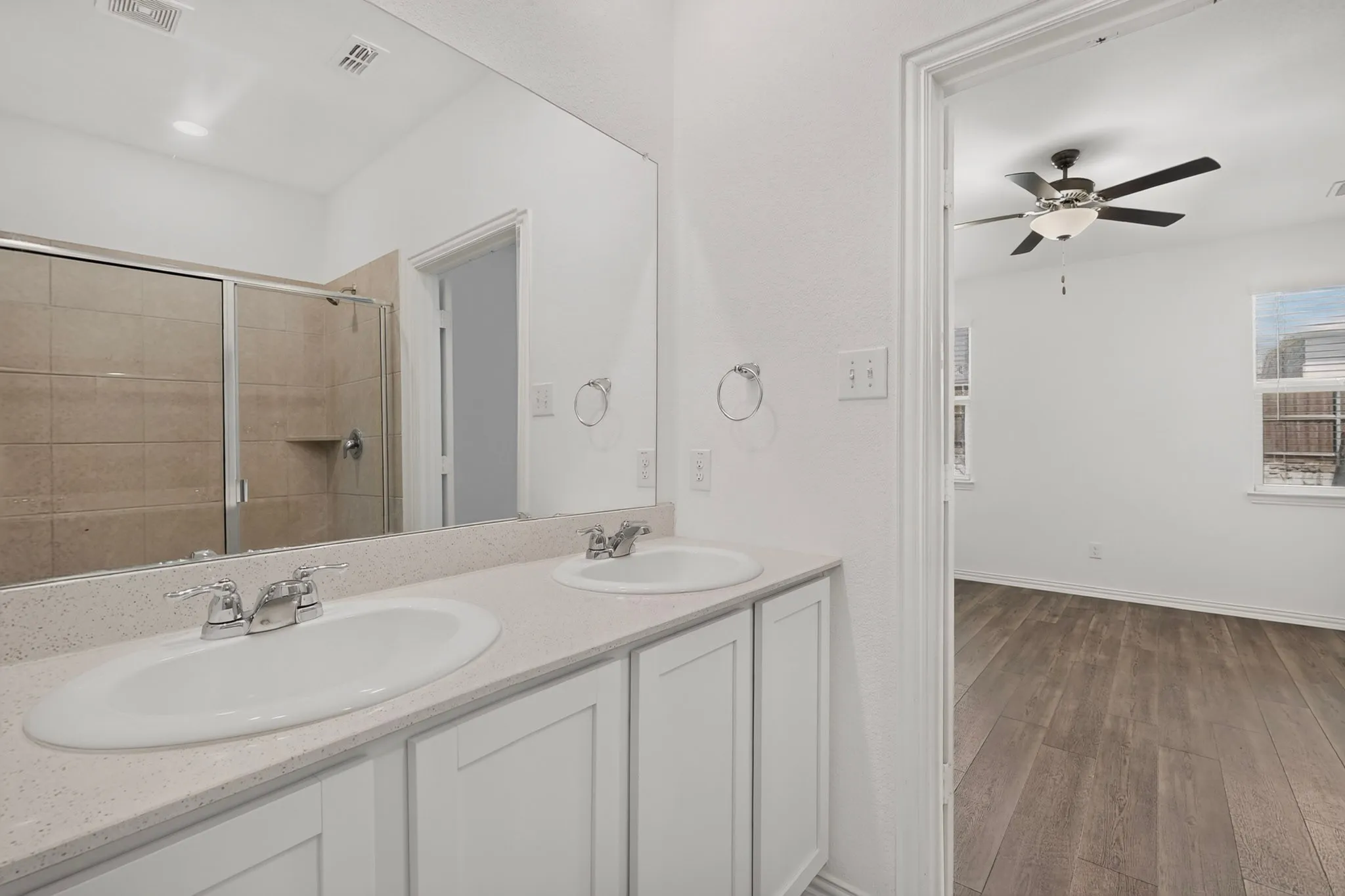 Single Family Residence For Rent in Denton County , 11609 Silver Queen Drive, Aubrey, Texas 76227, 4 Bedroom, 2 Bathroom, 2 Garage spaces, 1,838 Sqft, built in 2022, Price $2,250, mls#21360217, Real Estate Agent in Aubrey, Homes For Rent in Denton county, Homes For Rent in Aubrey, Realtor in Aubrey Texas, Real Estate Brokerage Independent Realty Texas, Luminita Cordes Realtor