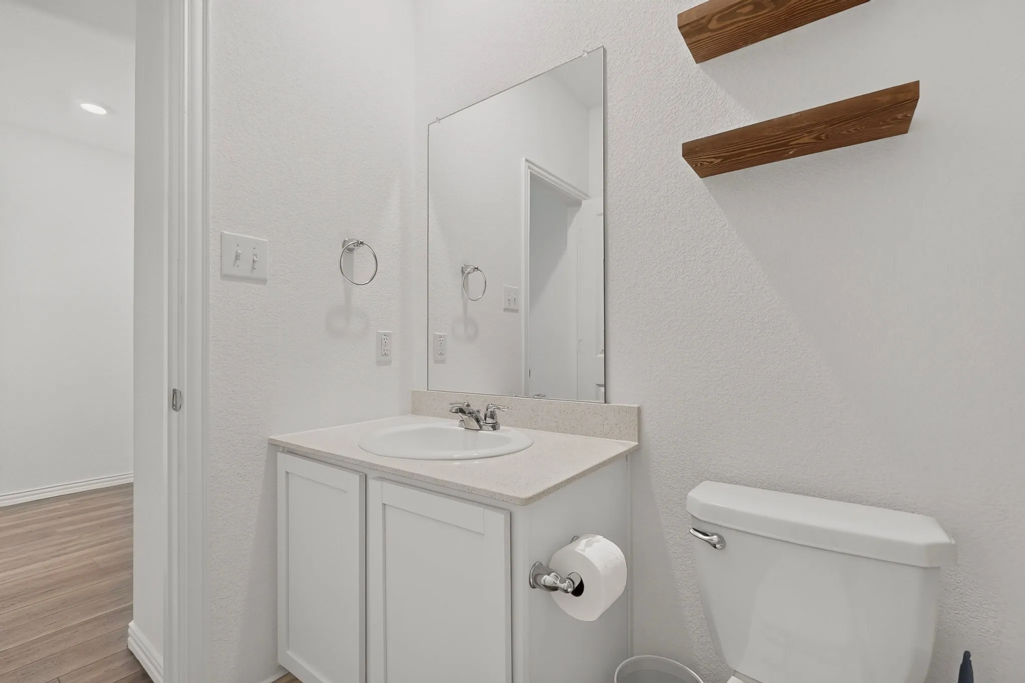 Single Family Residence For Rent in Denton County , 11609 Silver Queen Drive, Aubrey, Texas 76227, 4 Bedroom, 2 Bathroom, 2 Garage spaces, 1,838 Sqft, built in 2022, Price $2,250, mls#21360217, Real Estate Agent in Aubrey, Homes For Rent in Denton county, Homes For Rent in Aubrey, Realtor in Aubrey Texas, Real Estate Brokerage Independent Realty Texas, Luminita Cordes Realtor